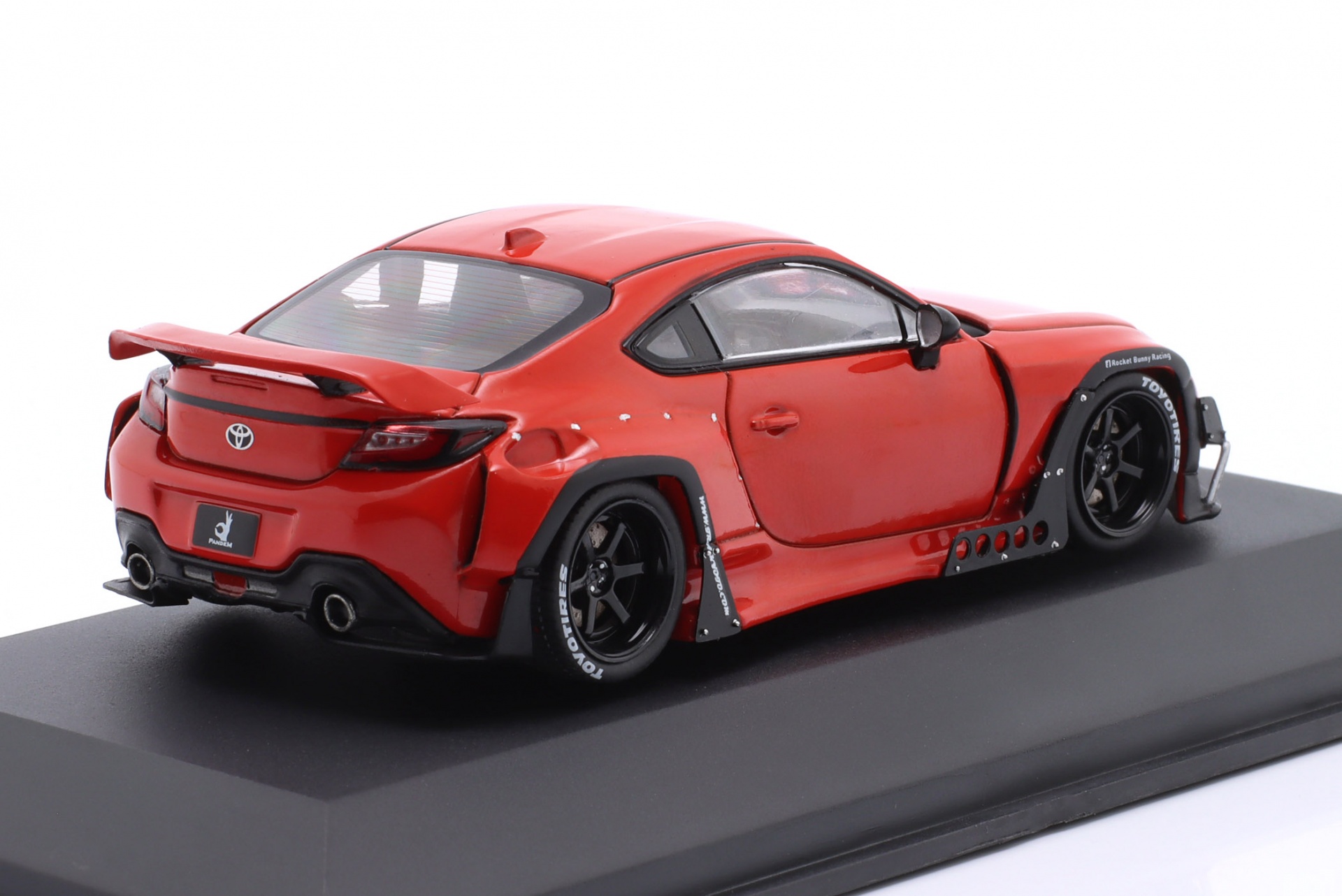 Toyota GR86 Pandem Baujahr 2022 rot  