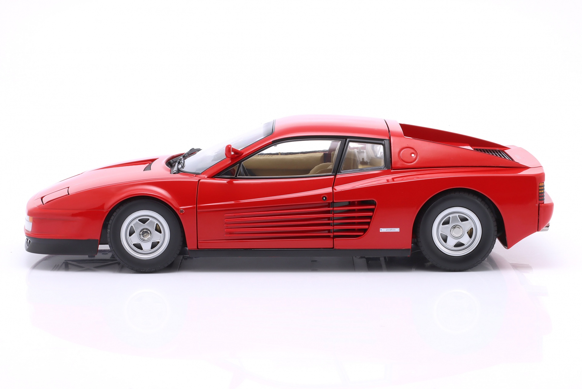 Ferrari Testarossa Monospecchio Baujahr 1984 rot  