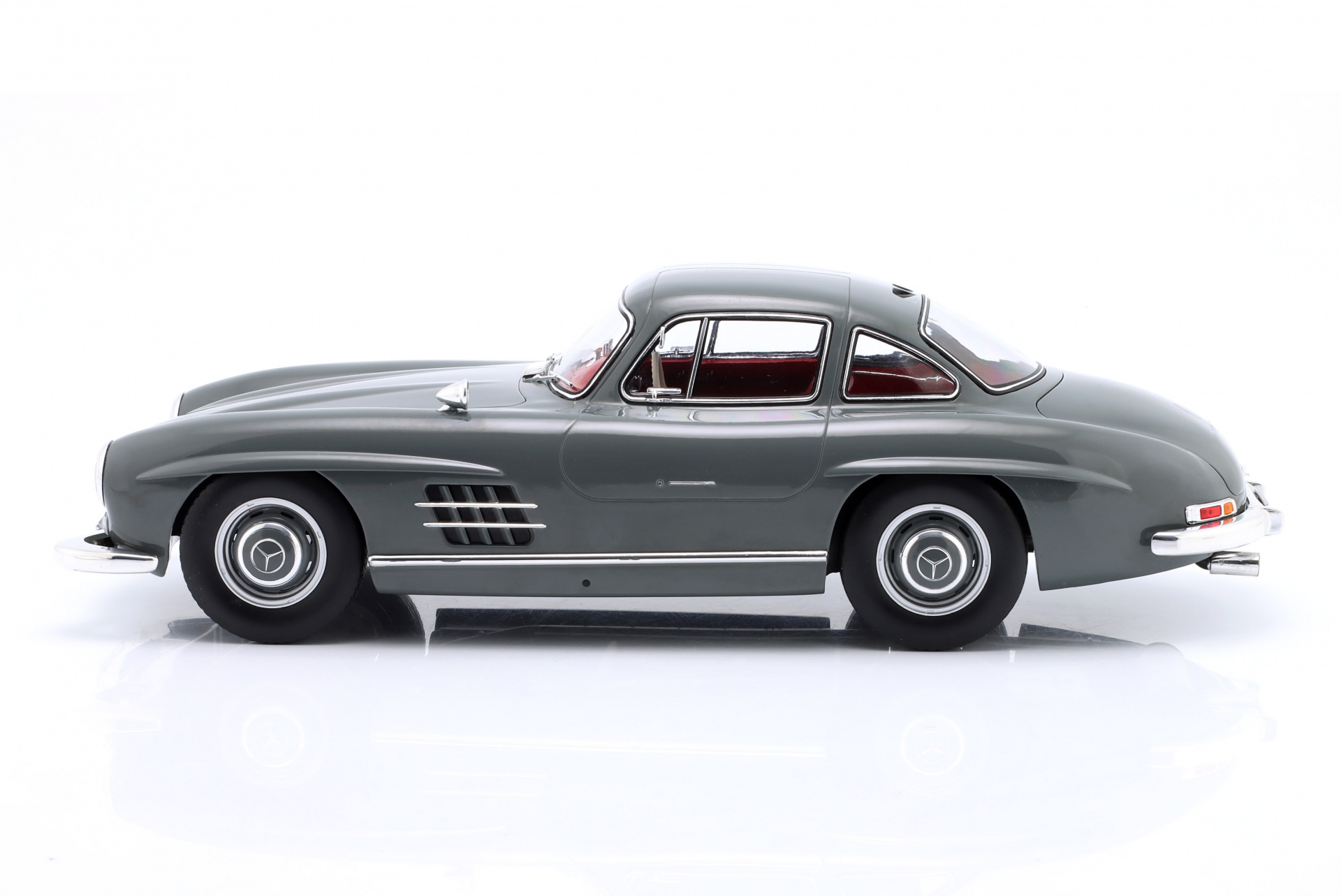 Mercedes-Benz 300 SL Baujahr 1954 graphitgrau  