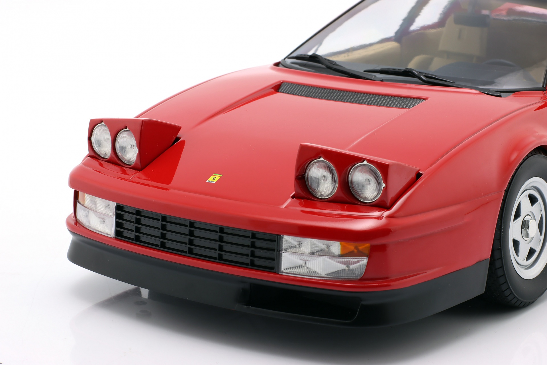 Ferrari Testarossa Monospecchio Baujahr 1984 rot  