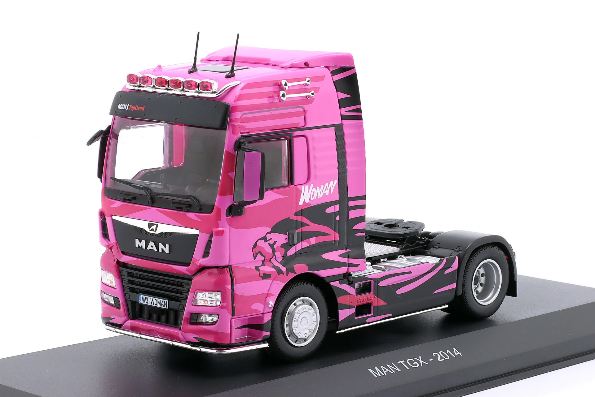 MAN TGX Sattelzugmaschine Woman Trucker 2014 pink  