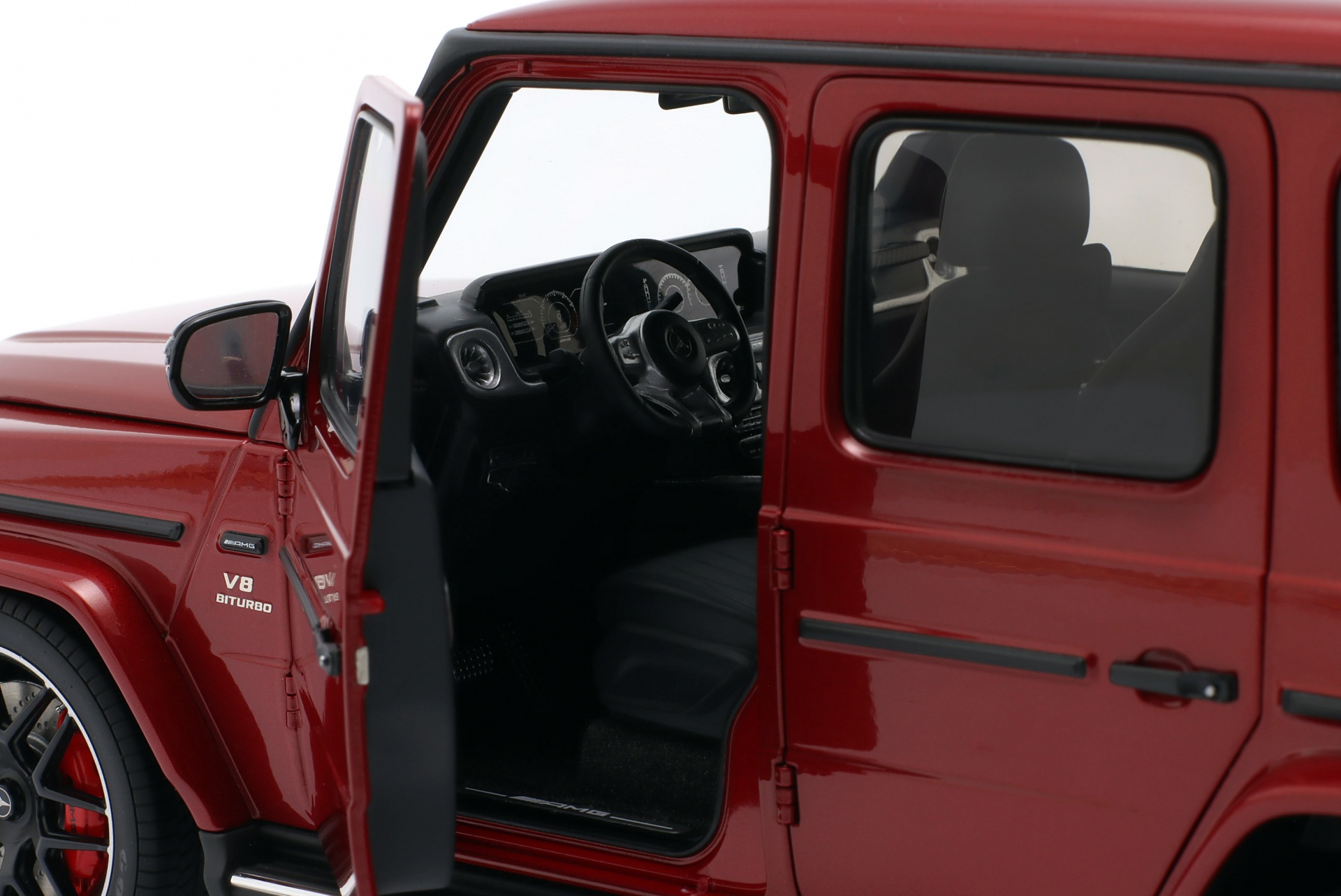 Mercedes-Benz AMG G63 Baujahr 2019 rot metallic  