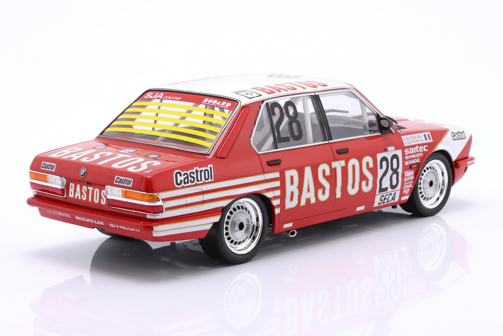 BMW 528i #28 4th 24h Spa 1982 Guitteny, Bleynie  