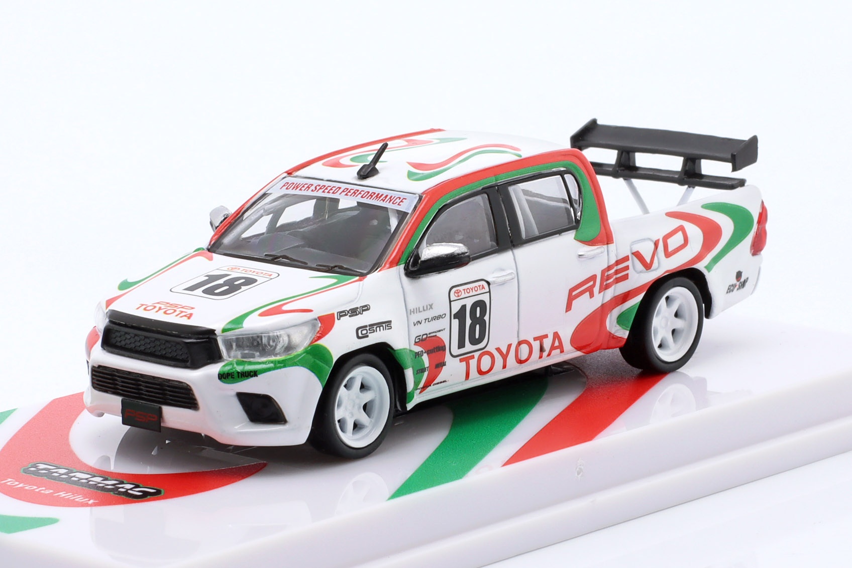 Toyota Hilux Racing #18 Pick-Up wei&szlig; / rot / gr&uuml;n  