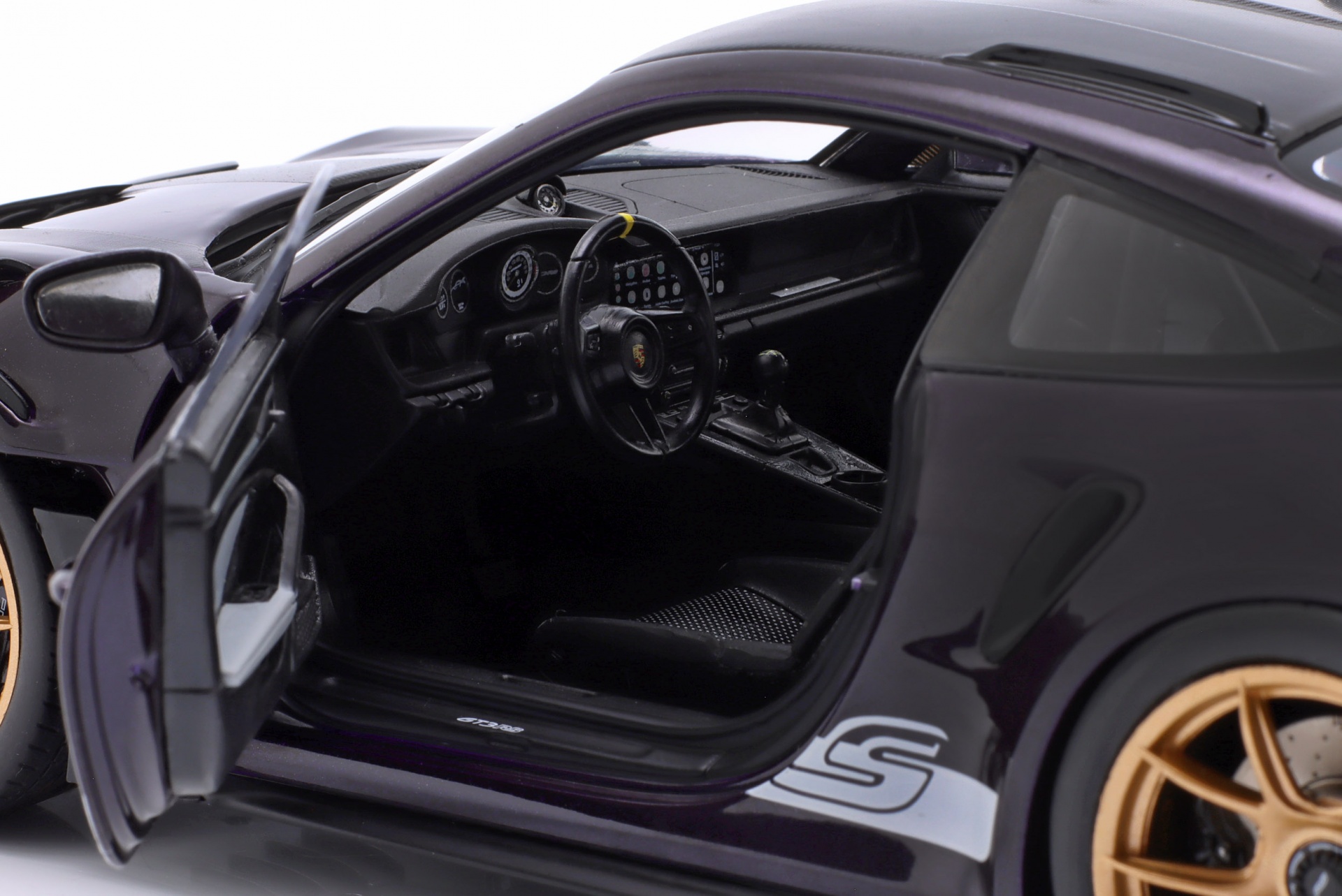 Porsche 911 (992) GT3 RS Weissach-Paket 2024 viola metallic  