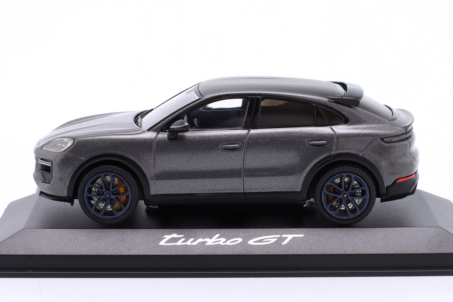 Porsche Cayenne Turbo GT Coupe (E3 II) 2025 quarzitgrau metallic  