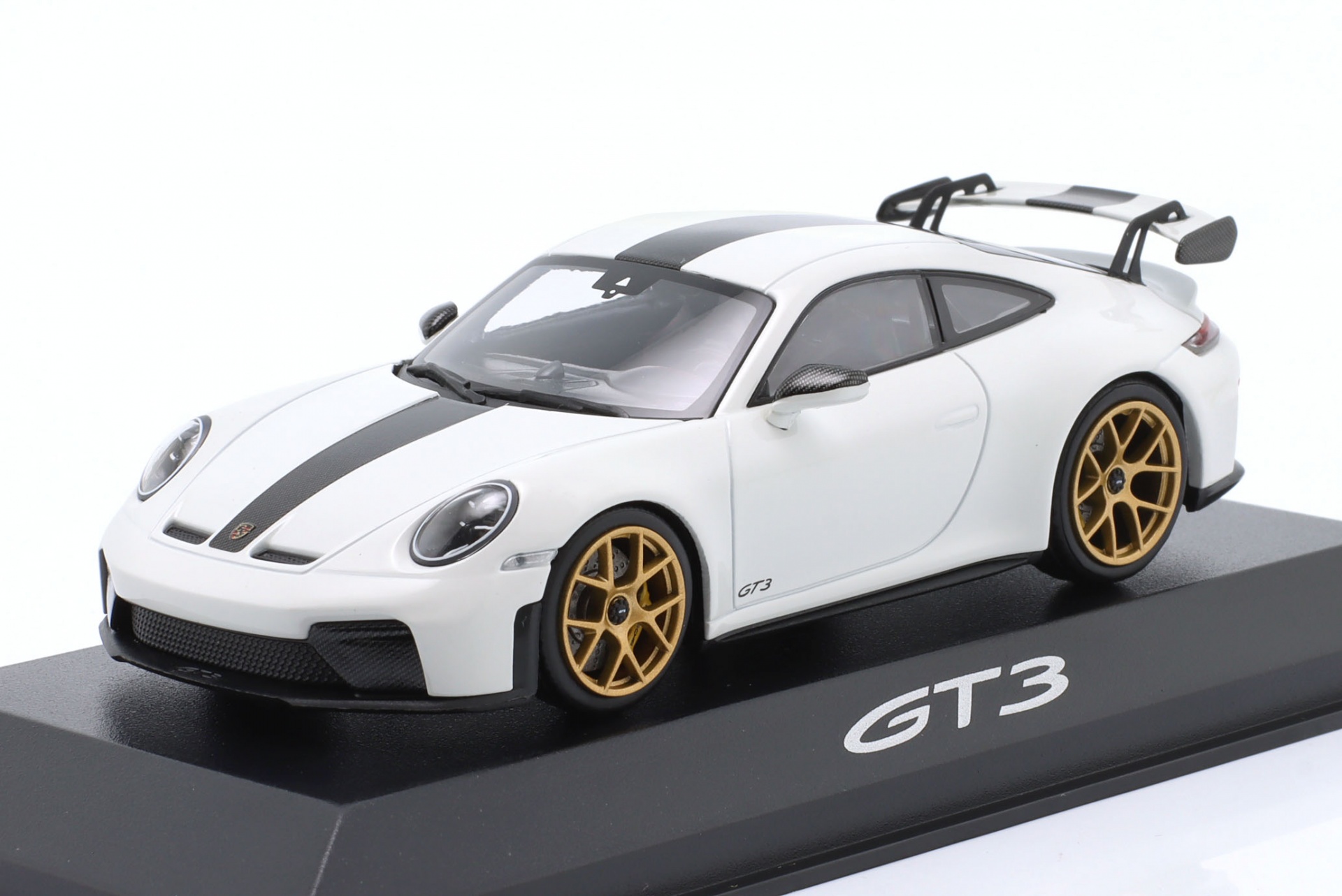 Porsche 911 GT3 (992.2) Baujahr 2025 wei&szlig; / goldene Felgen  
