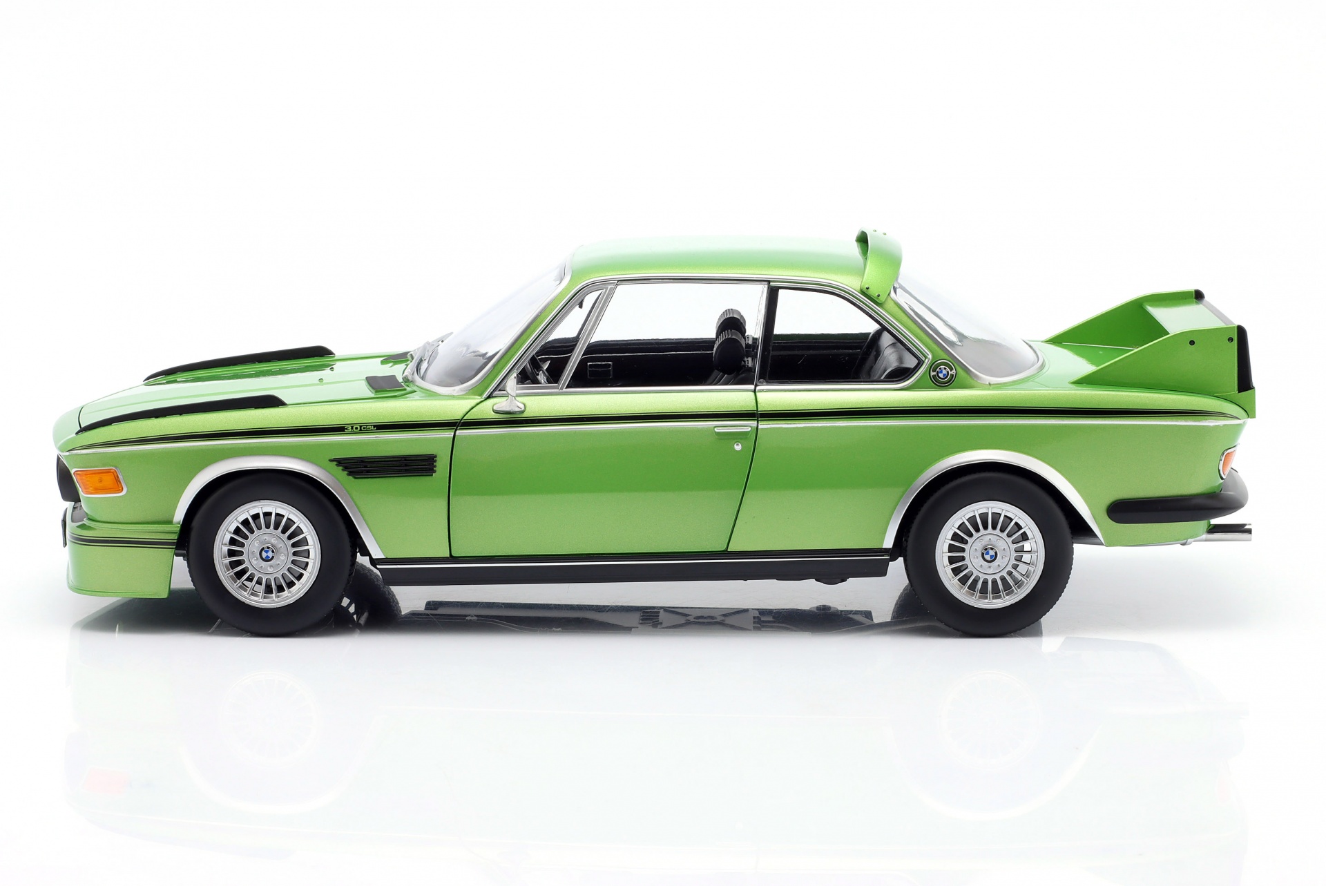 BMW 3.0 CSL (E9) Baujahr 1973 gr&uuml;n metallic  