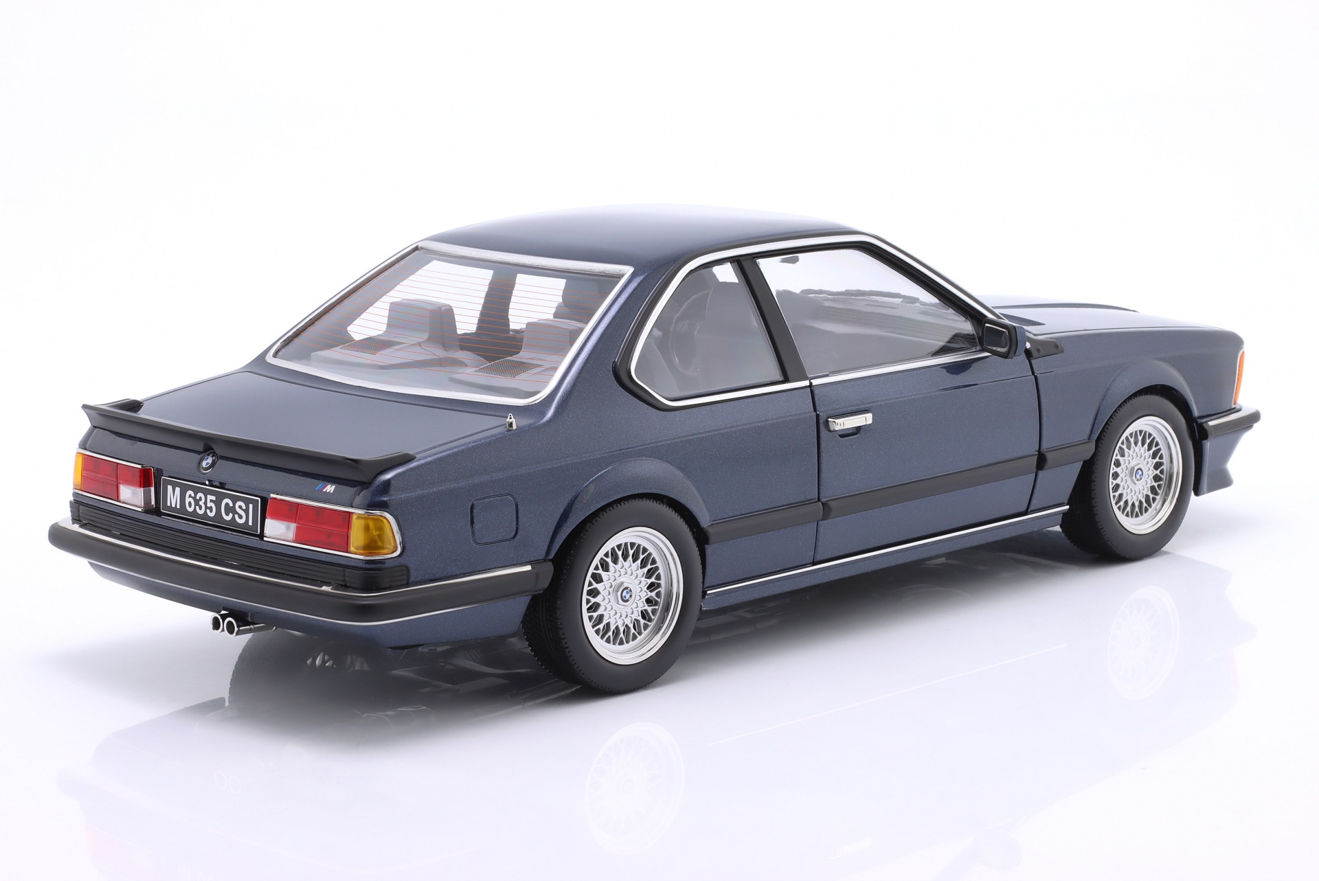 BMW M635 CSI Baujahr 1987 dunkelblau metallic  