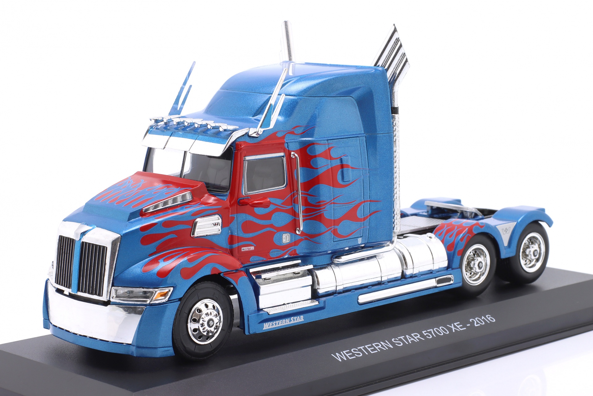 Western Star 5700 EX Sattelzugmaschine Baujahr 2011 blau metallic / Dekor  