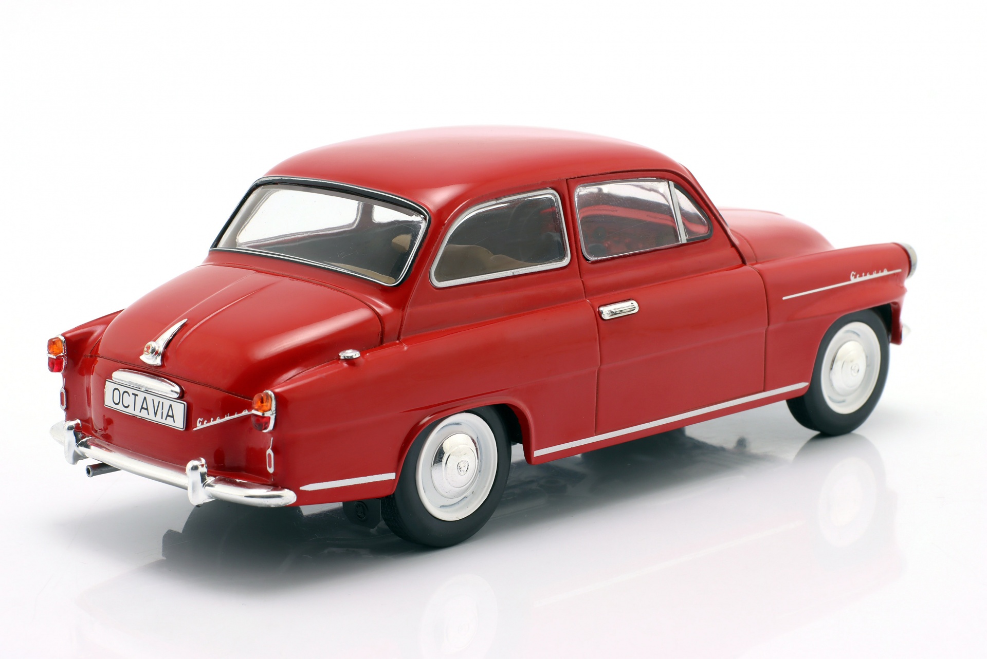 Skoda Octavia Super Baujahr 1959 rot  