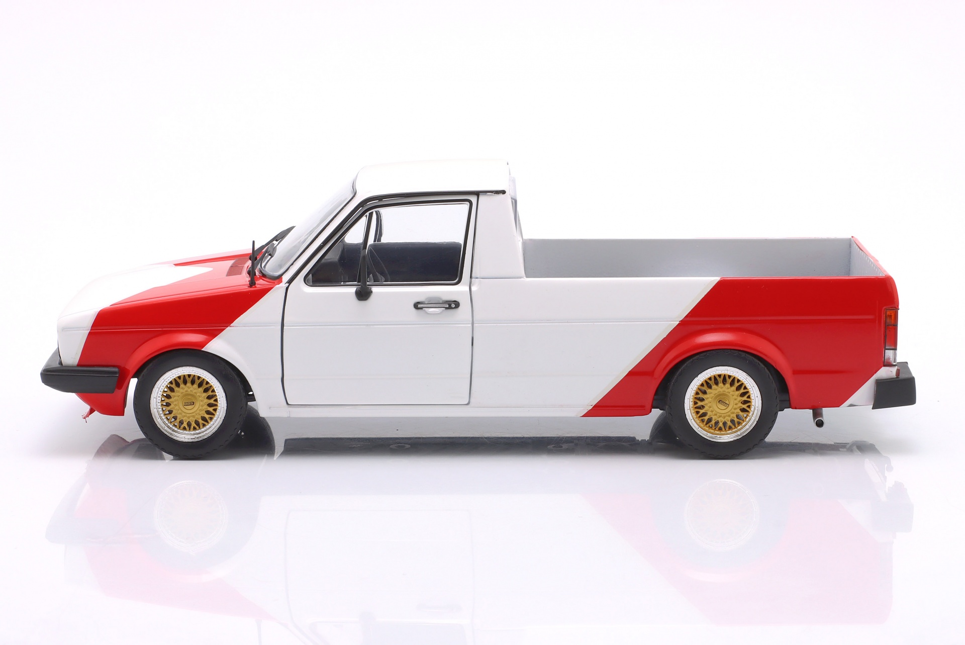 Volkswagen VW Caddy Mk1 Red Cowboy Racing Tribute 1982 rot / wei&szlig;  