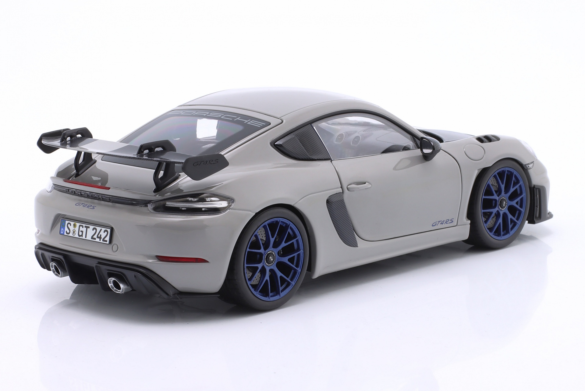 Porsche Cayman GT4 RS Weissach-Paket Baujahr 2023 kreide  