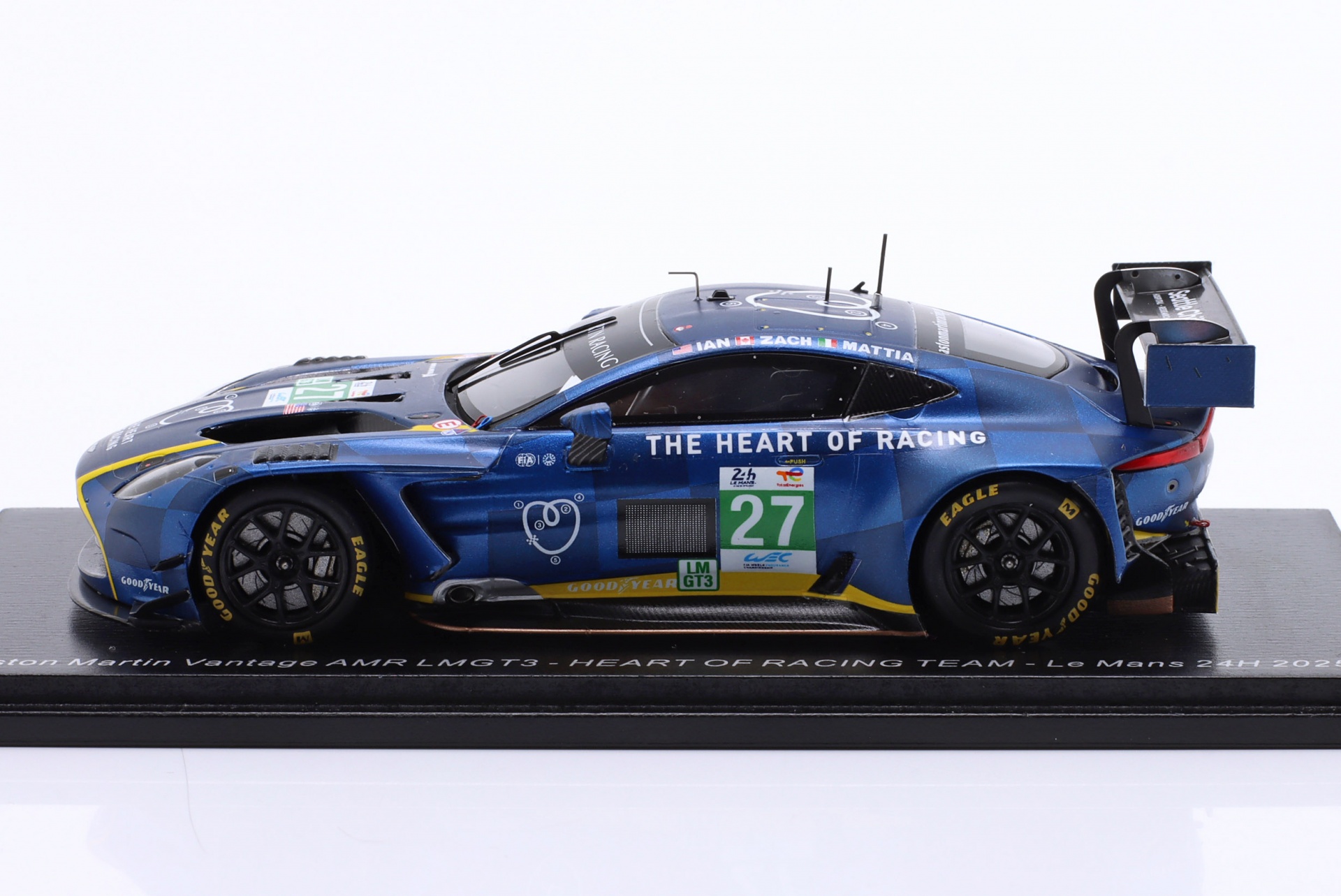 Aston Martin Vantage AMR GT3 Evo #27 24h LeMans 2025 Heart of Racing  