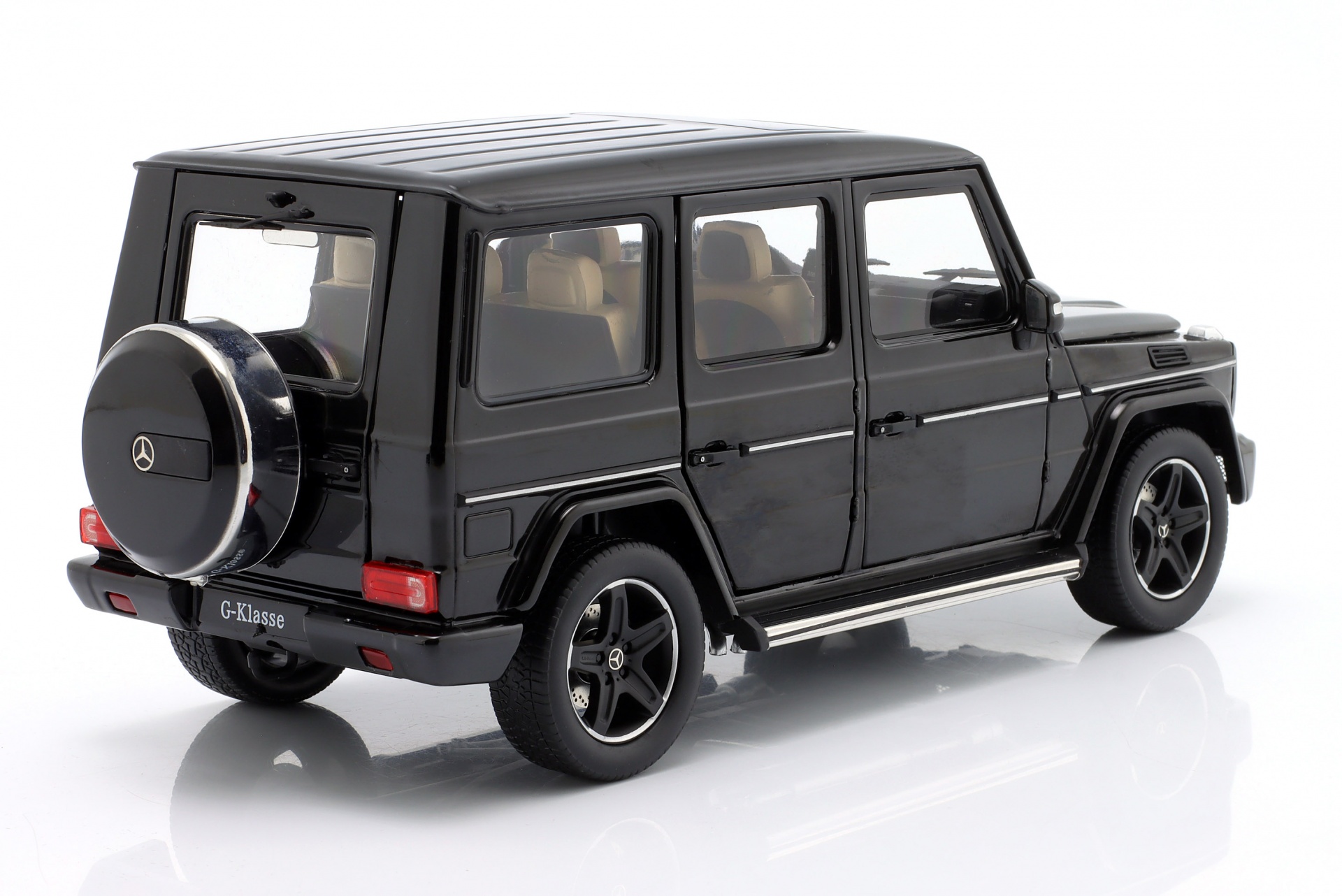 Mercedes-Benz G-Klasse (W463) Baujahr 2015 schwarz  