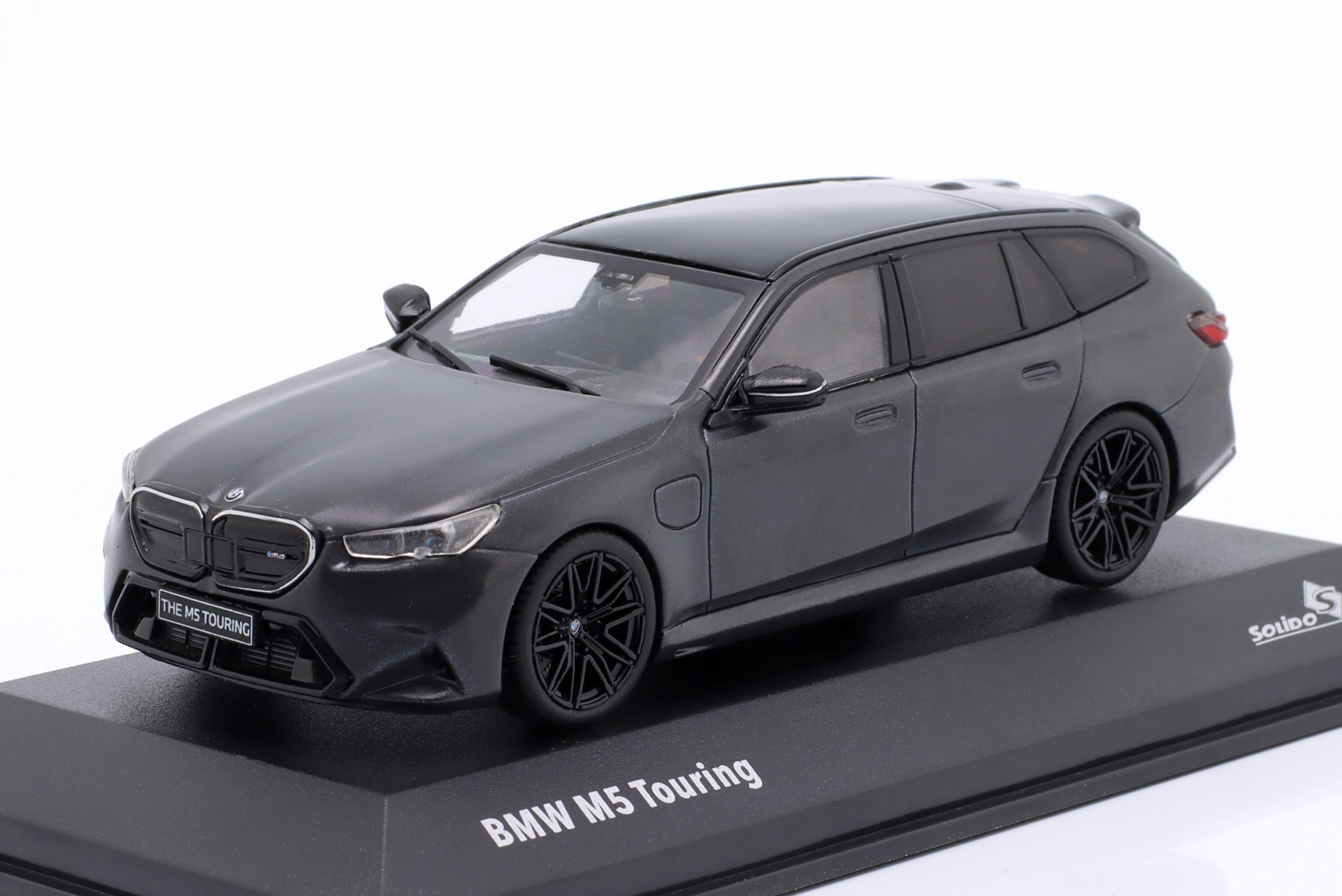 BMW M5 Touring (G99) Baujahr 2024 frozen deep grey metallic  
