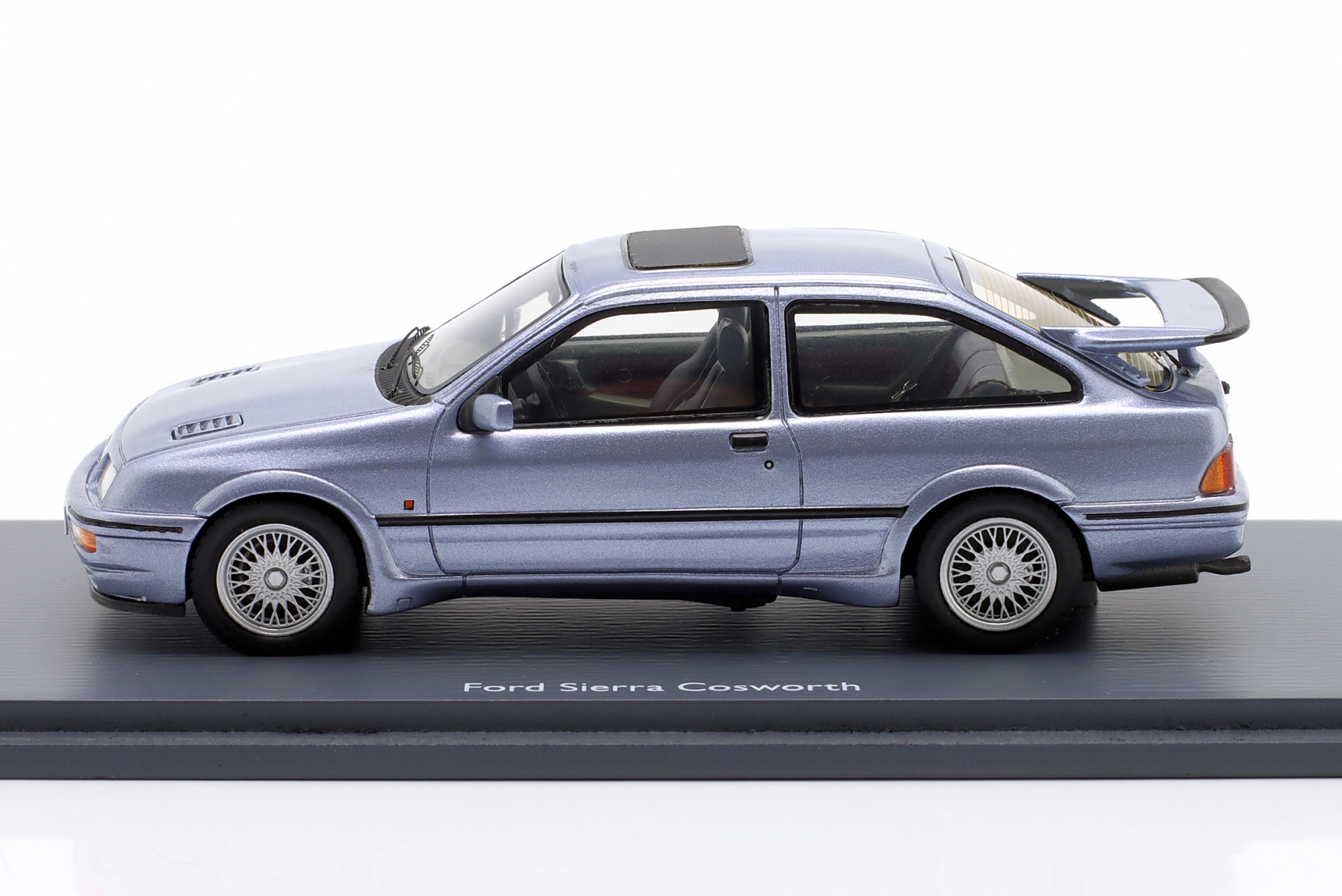 Ford Sierra Cosworth Baujahr 1986 graublau metallic  