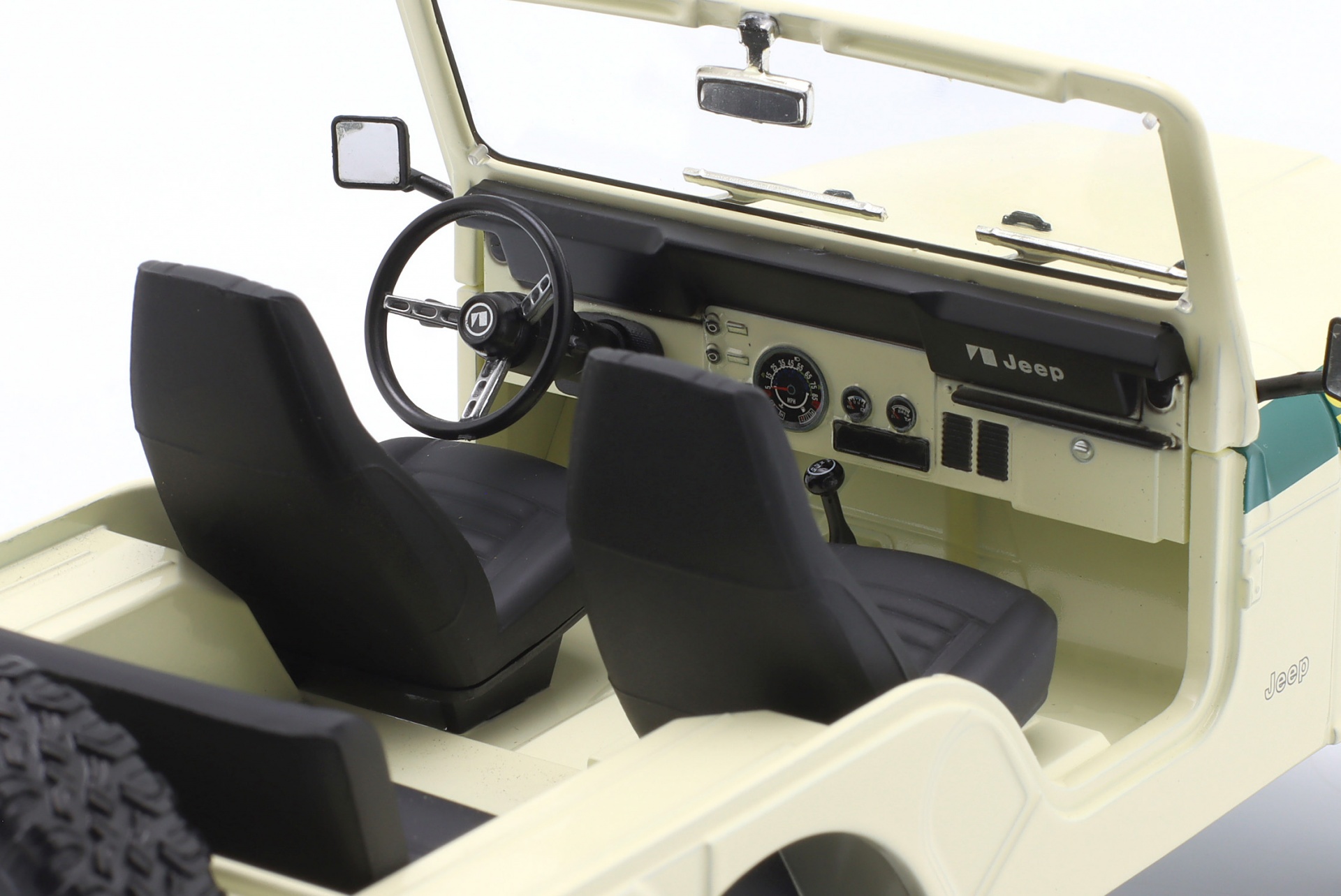 Jeep CJ-5 Maryland State Police 1983 creme wei&szlig;  