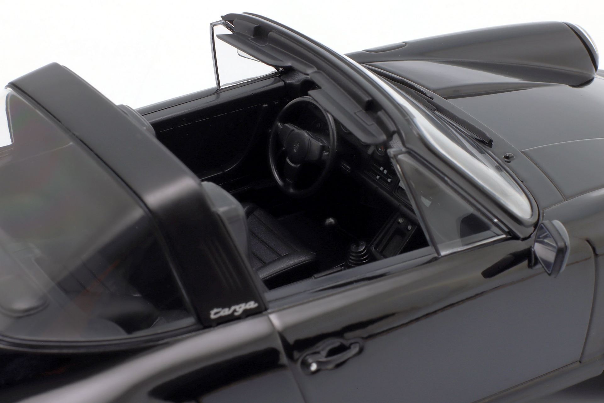Porsche 911 SC Targa Baujahr 1983 schwarz  