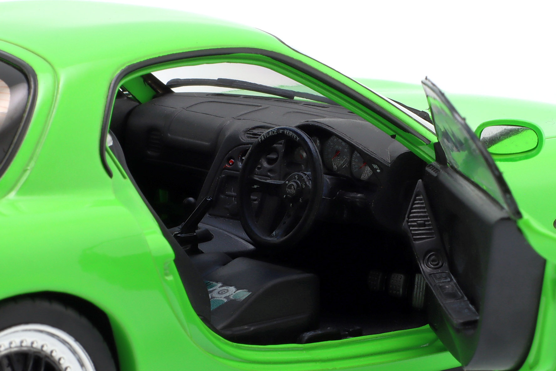 Mazda RX-7 Type RS (FD35) Baujahr 1999 neongr&uuml;n  