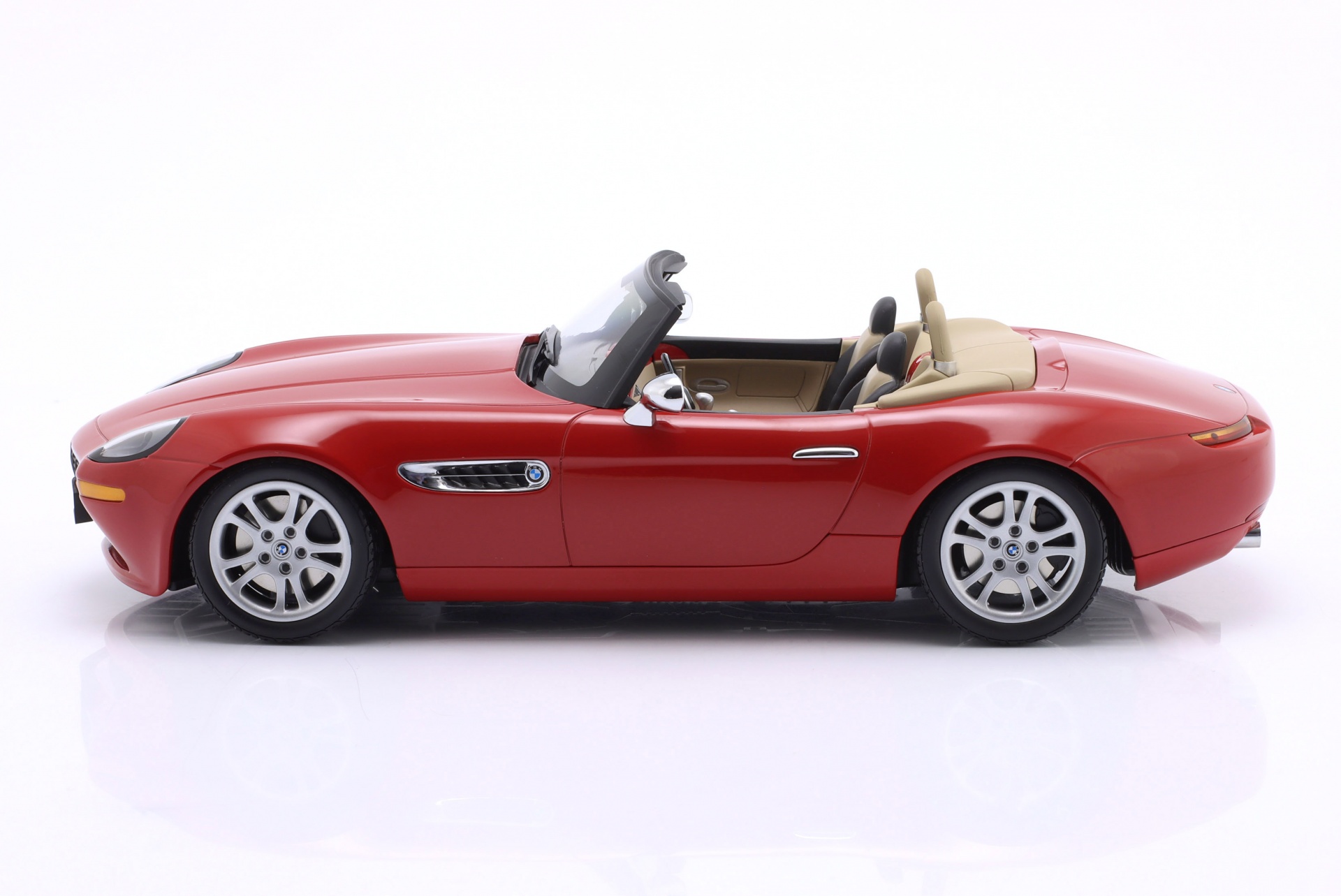 BMW Z8 Roadster Baujahr 2000 rot  