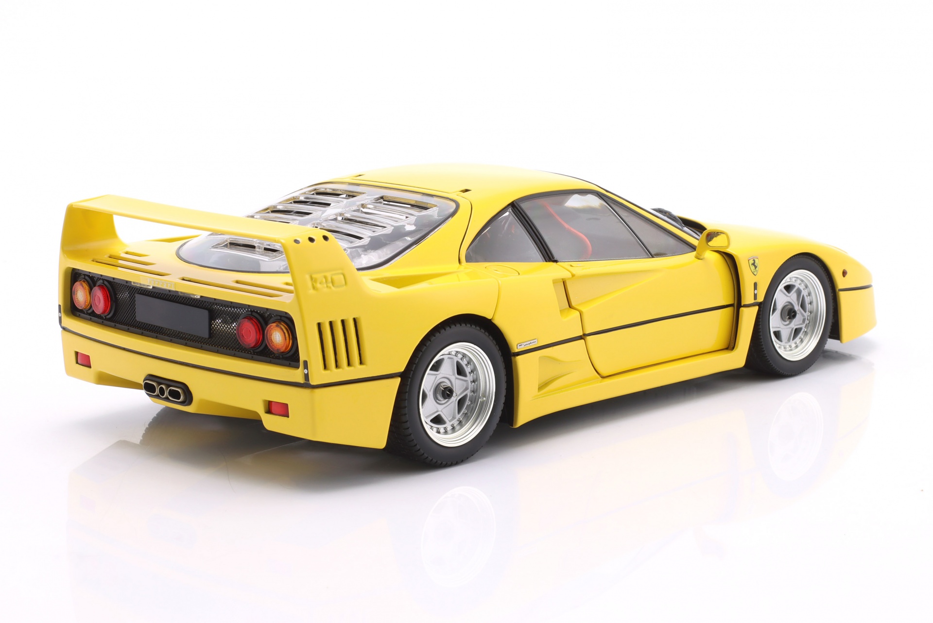 Ferrari F40 Baujahr 1987 gelb  