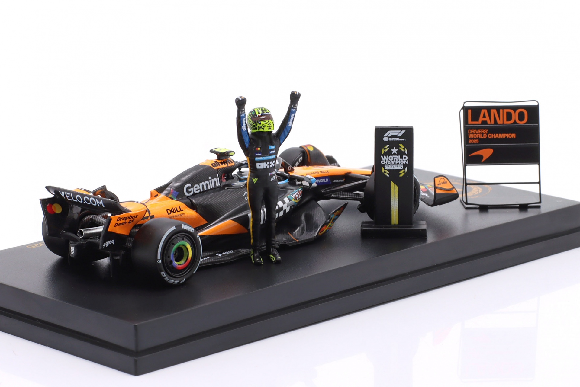 Lando Norris MCL39 #4 3rd Abu Dhabi GP Formel 1 Weltmeister 2025  