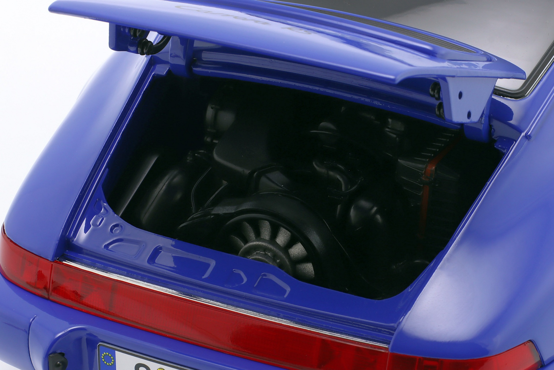 Porsche 911 (964) RS Baujahr 1992 blau / Cup Felgen  