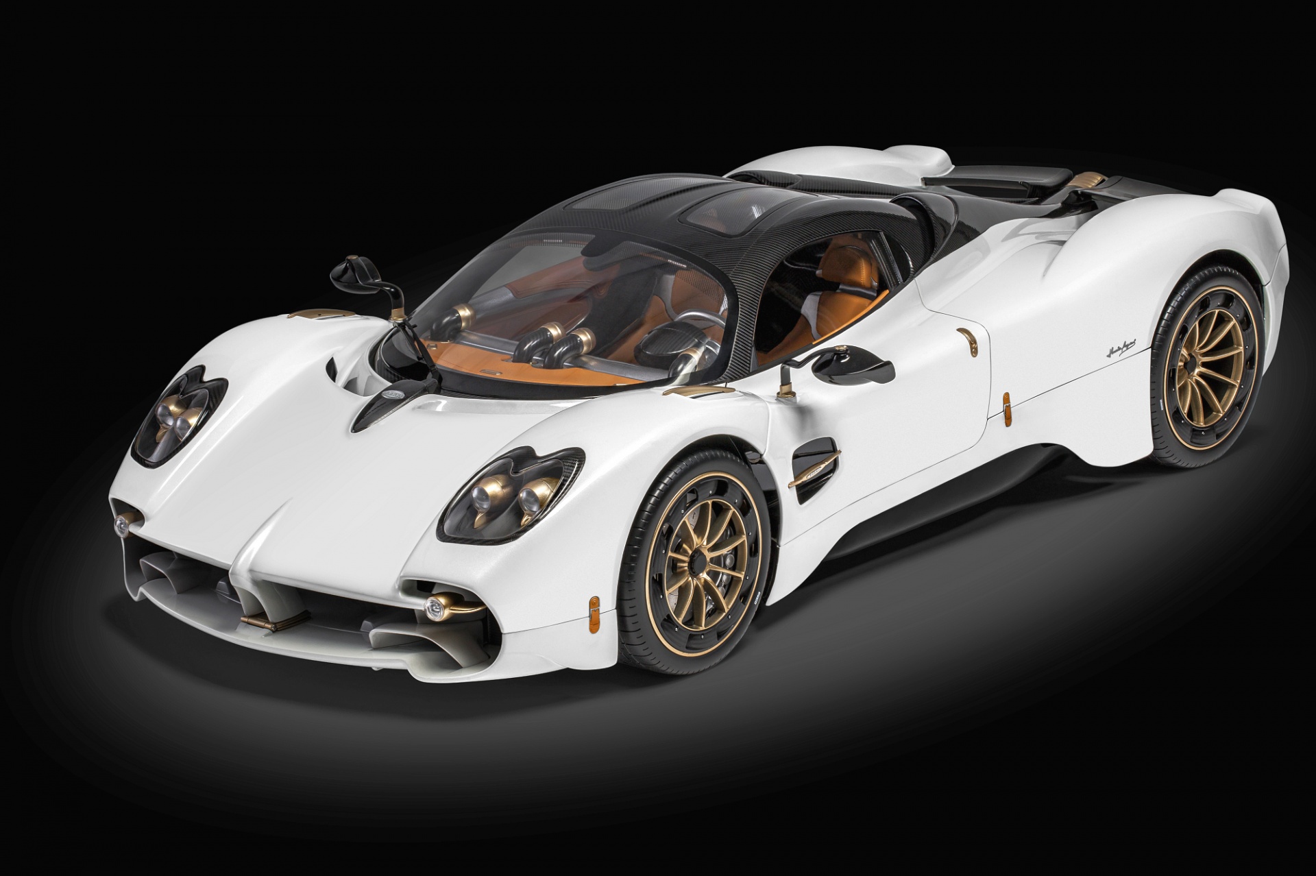 Pagani Utopia Coupe Baujahr 2023 perlwei&szlig; Bausatz  