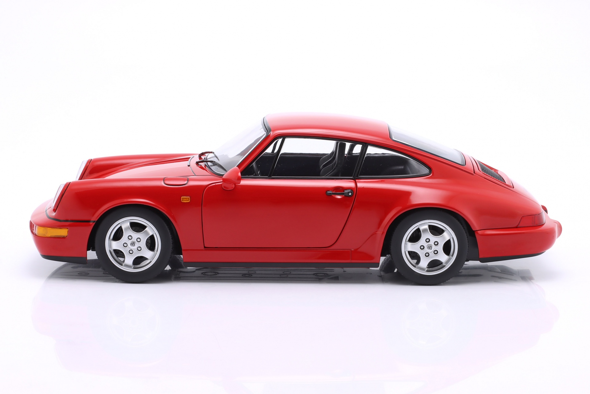 Porsche 911 (964) RS Baujahr 1992 rot / Cup Felgen  