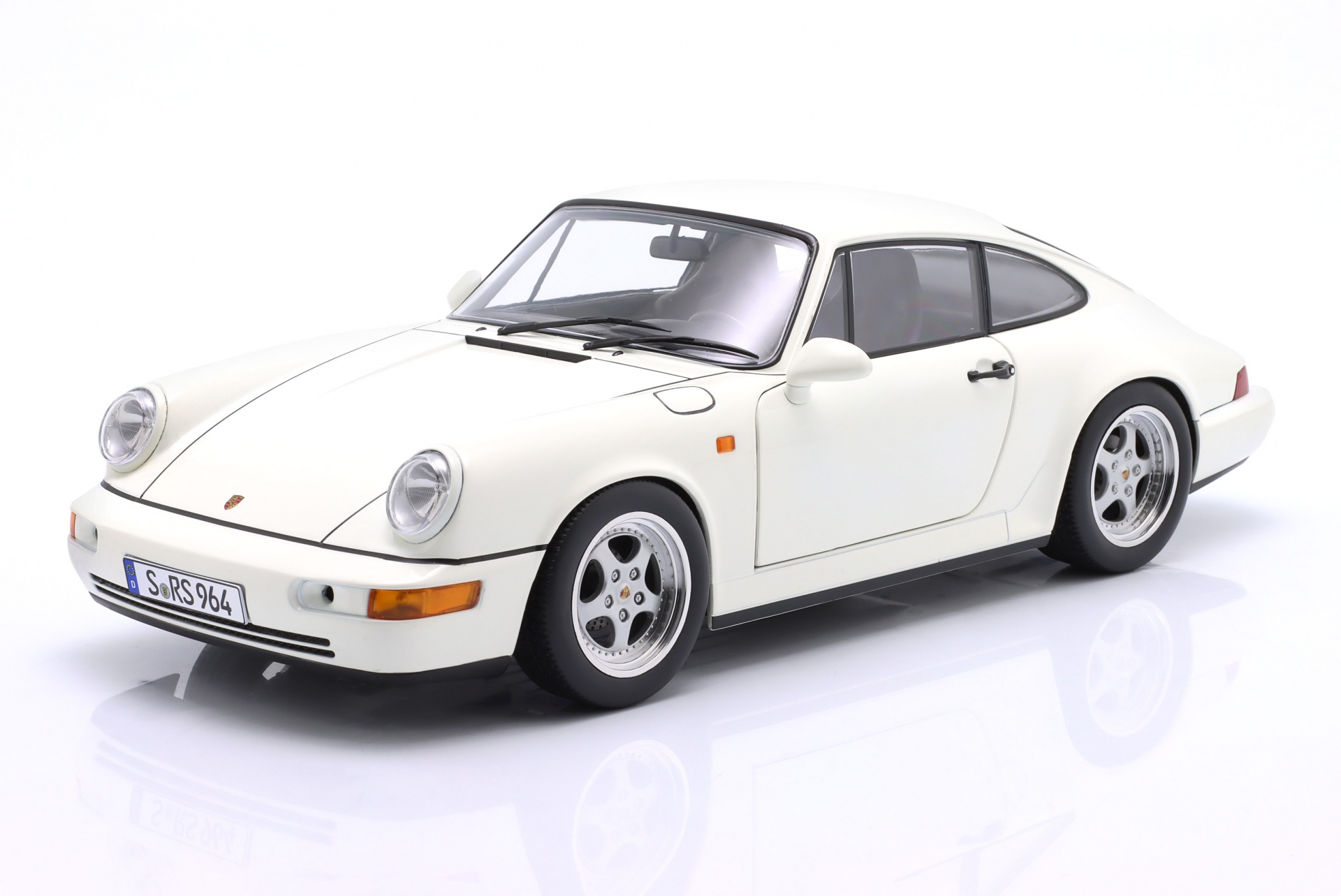 Porsche 911 (964) RS Baujahr 1992 wei&szlig; / Speedline Felgen  