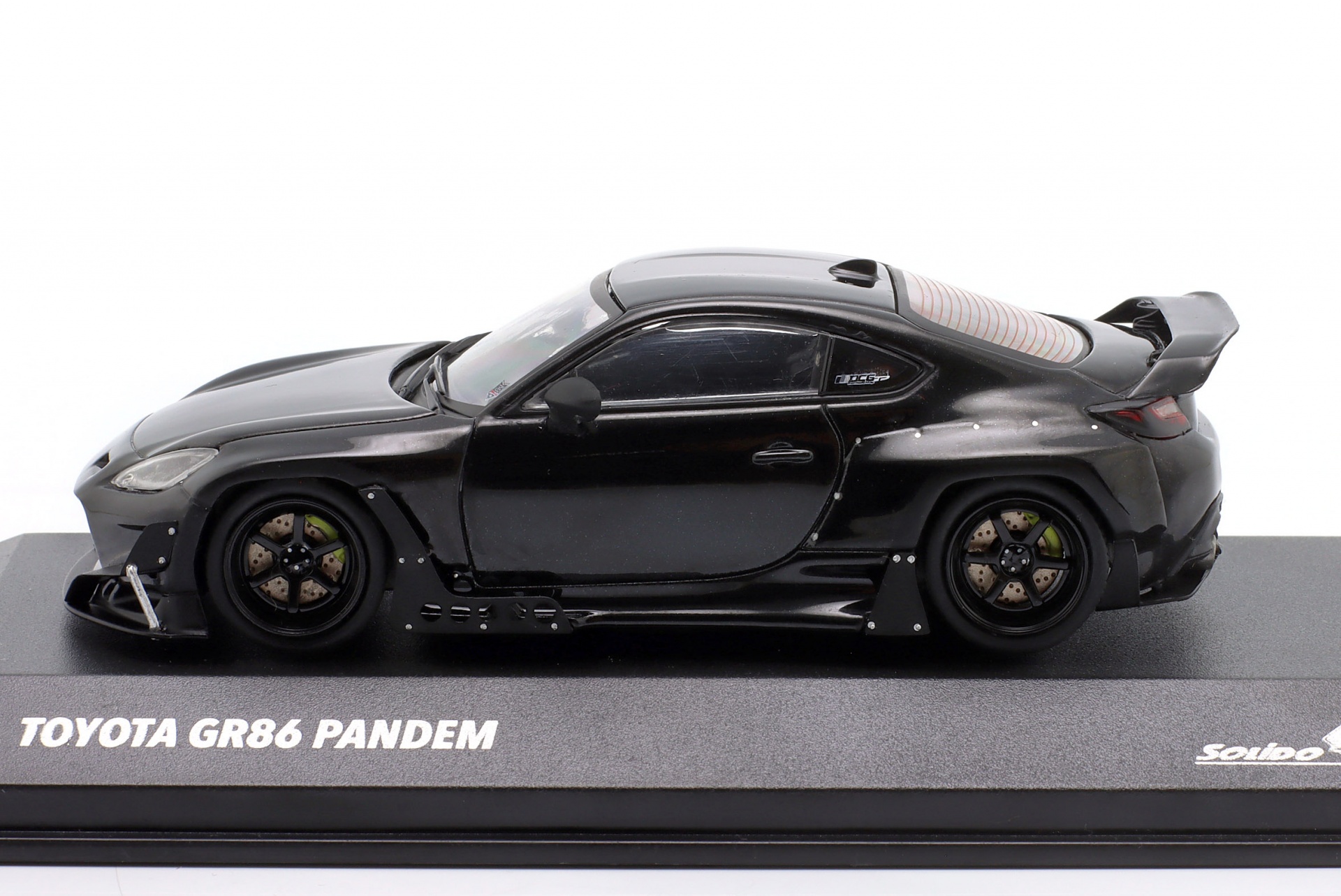 Toyota GR86 Pandem Baujahr 2022 schwarz  