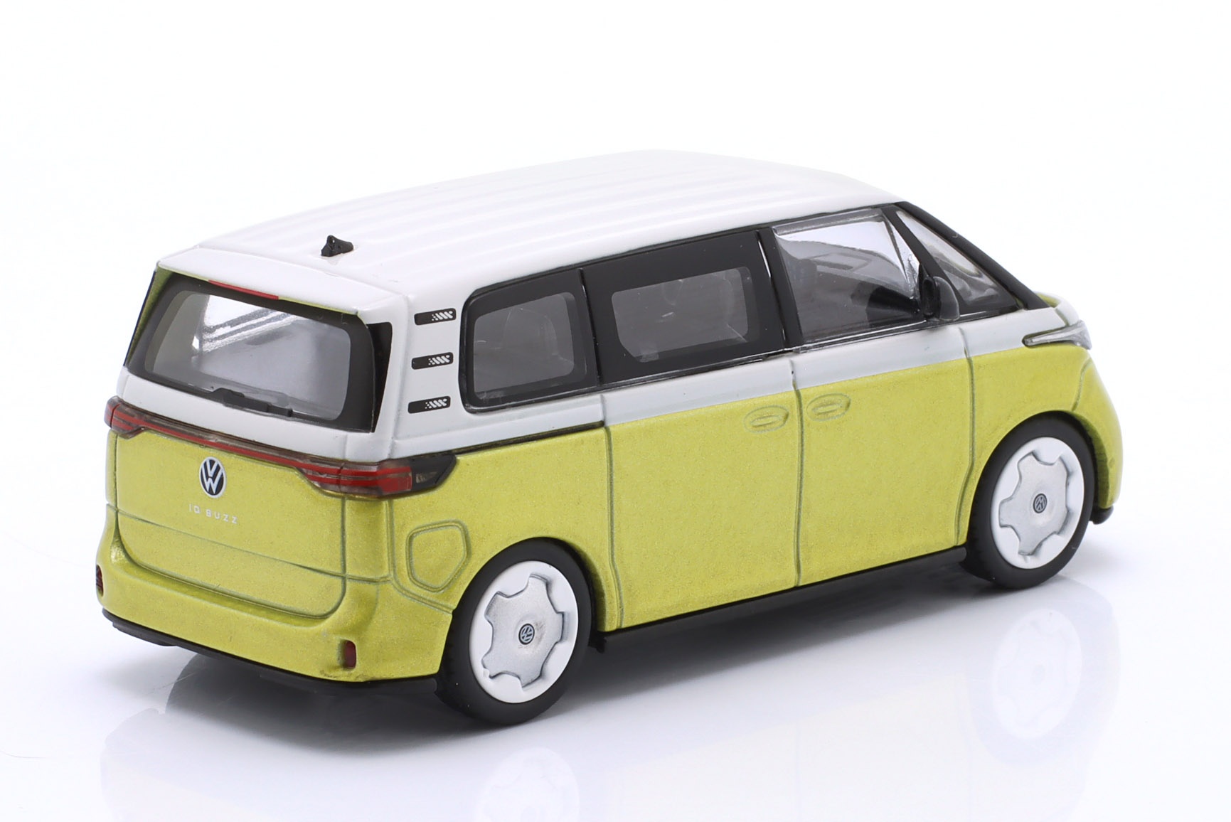 Volkswagen VW ID.Buzz Baujahr 2023 candy wei&szlig; / pomelo gelb  