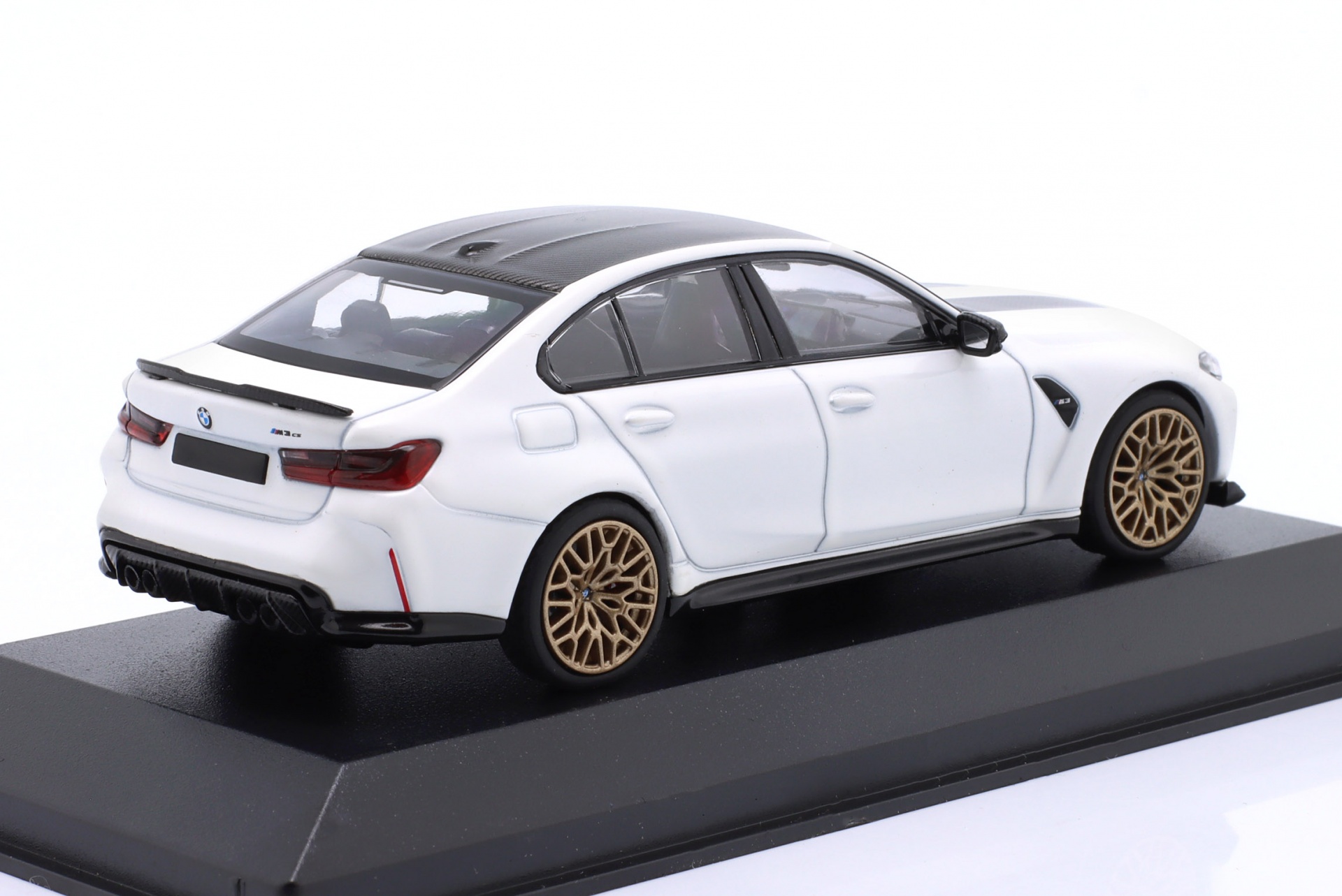 BMW M3 CS Baujahr 2023 mattwei&szlig;  