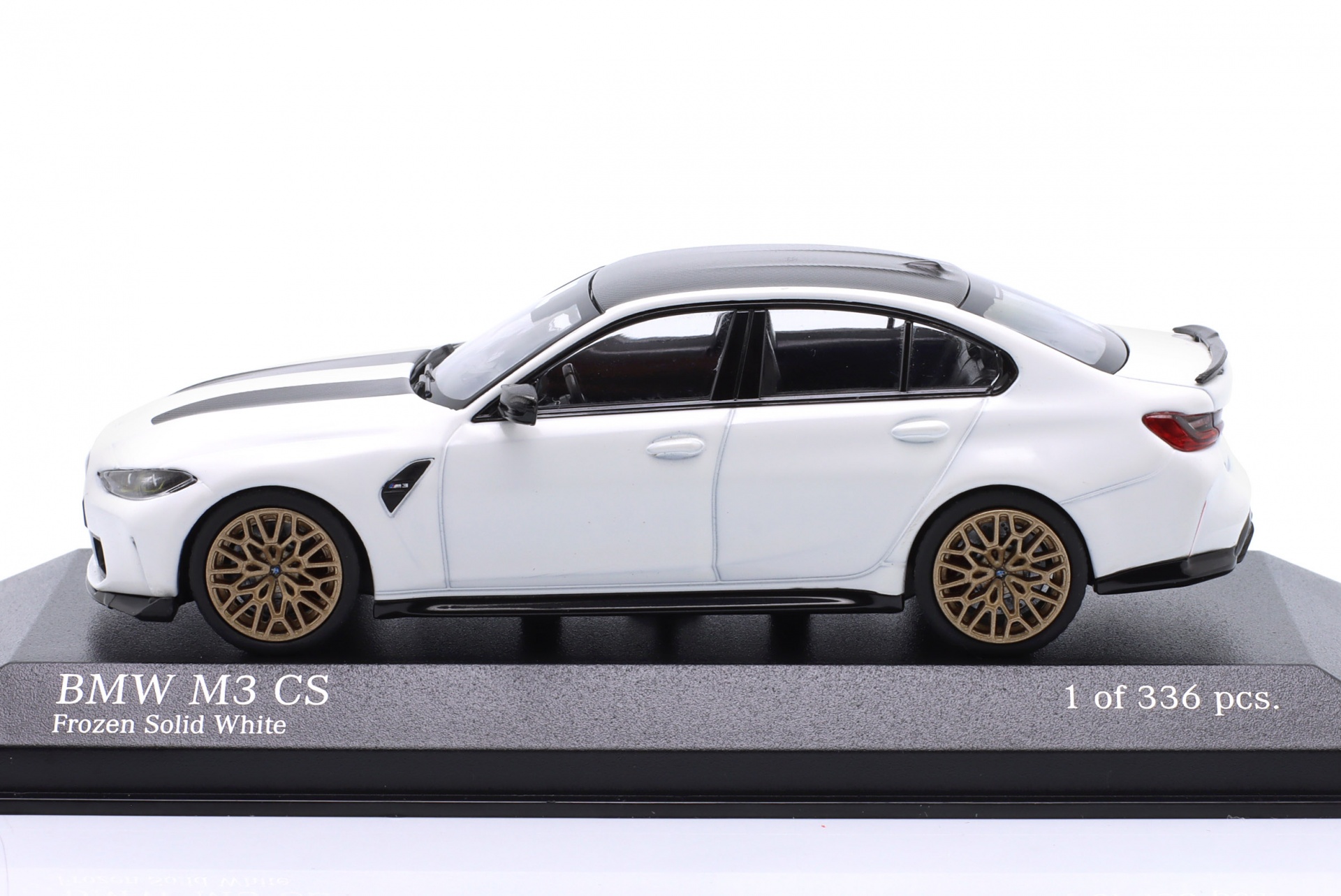 BMW M3 CS Baujahr 2023 mattwei&szlig;  