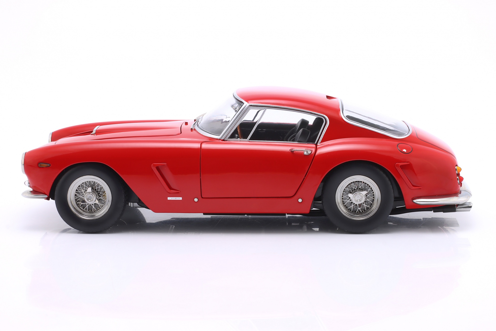 Ferrari 250 GT SWB Passo Corto Baujahr 1961 rot  