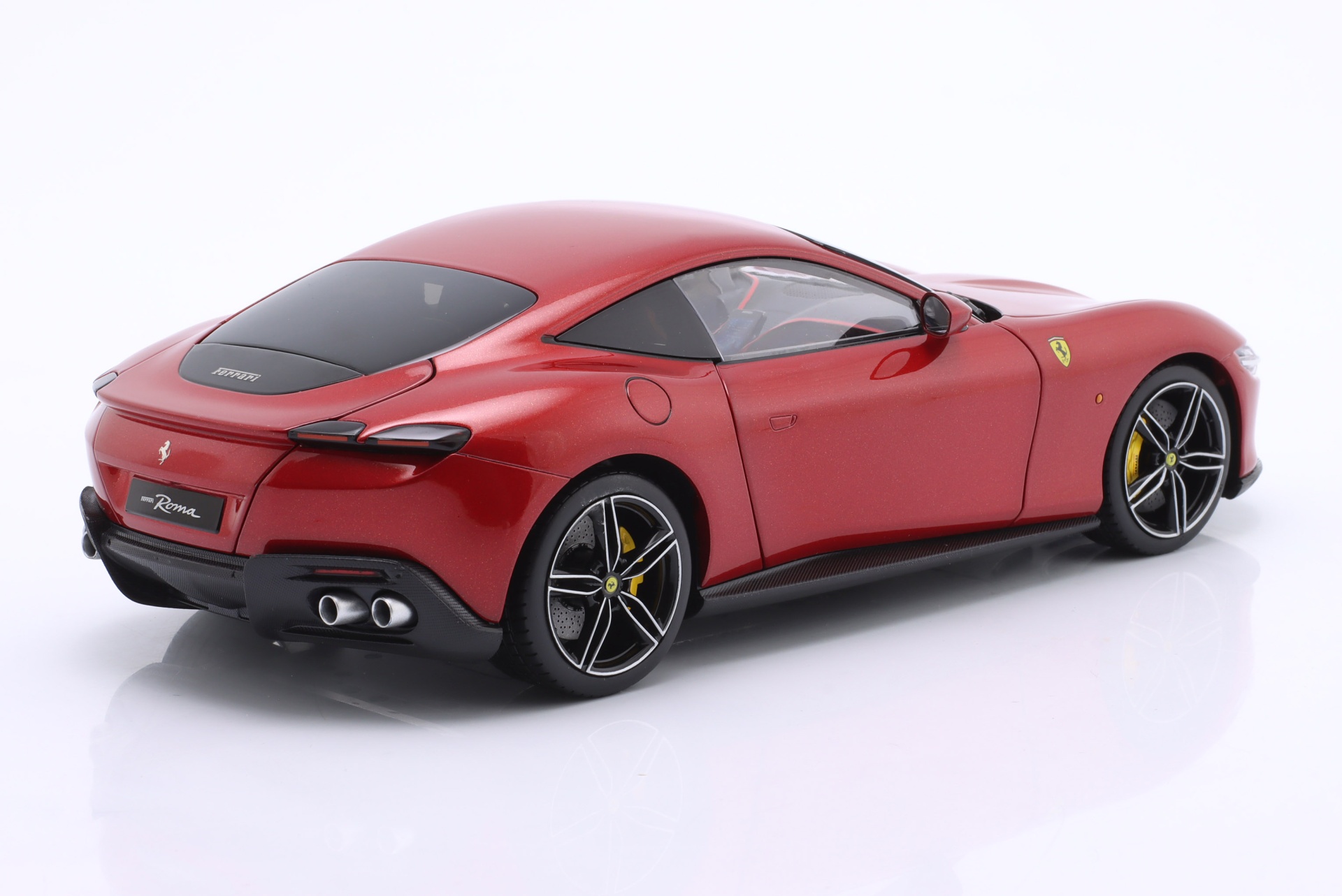 Ferrari Roma Baujahr 2019 magma rot  