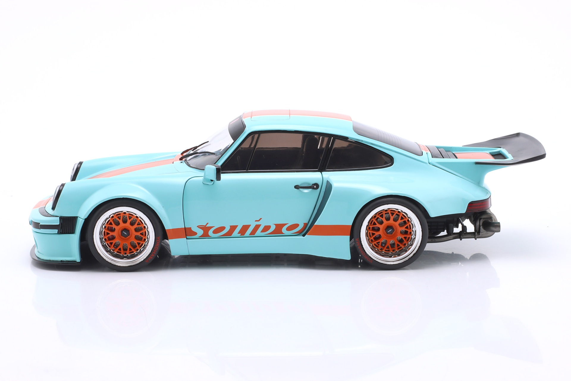 Porsche 911 KS-R by Khyzyl Saleem 2026 hellblau / orange  