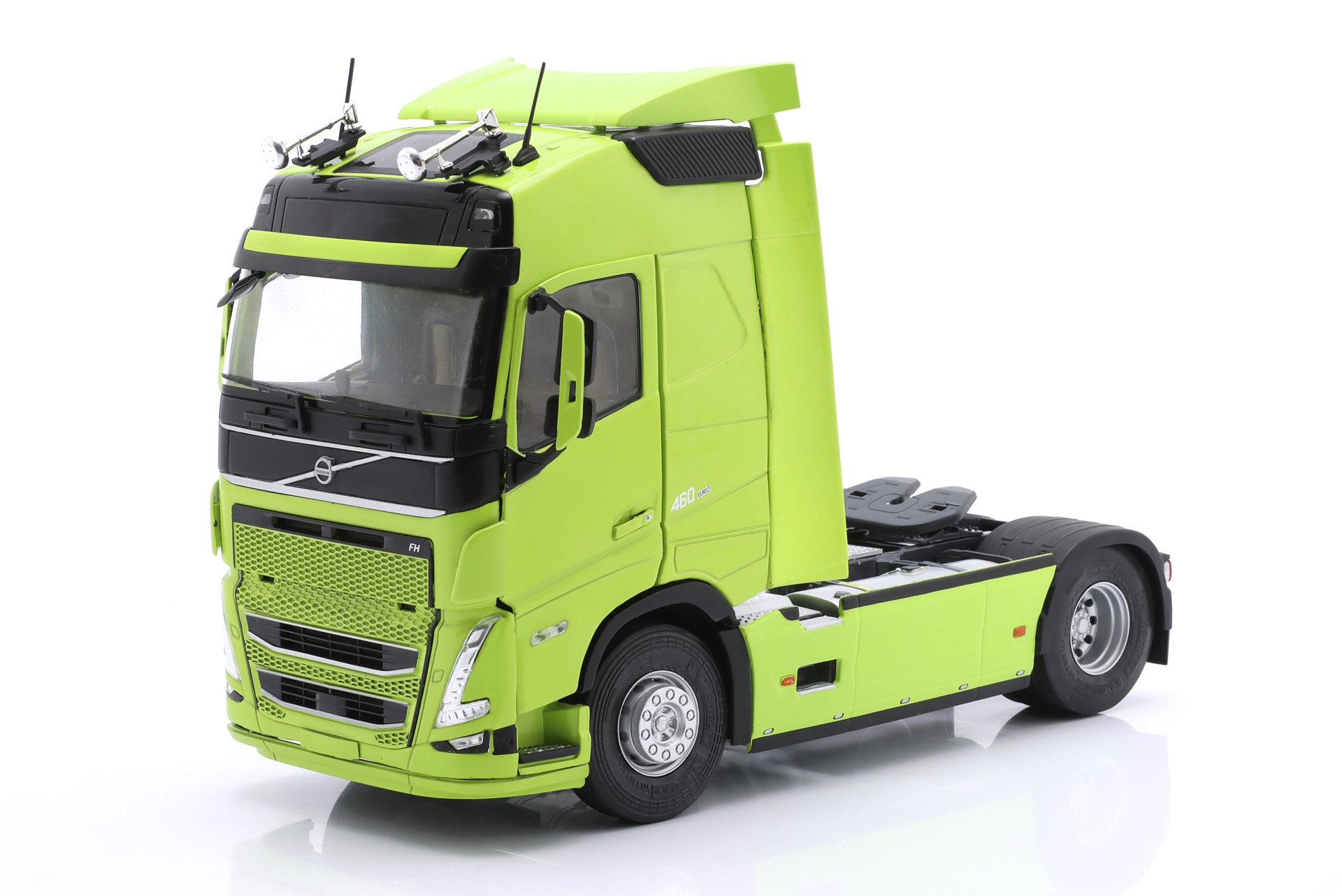 Volvo FH Globetrotter XL Sattelzugmaschine 2023 neongr&uuml;n  