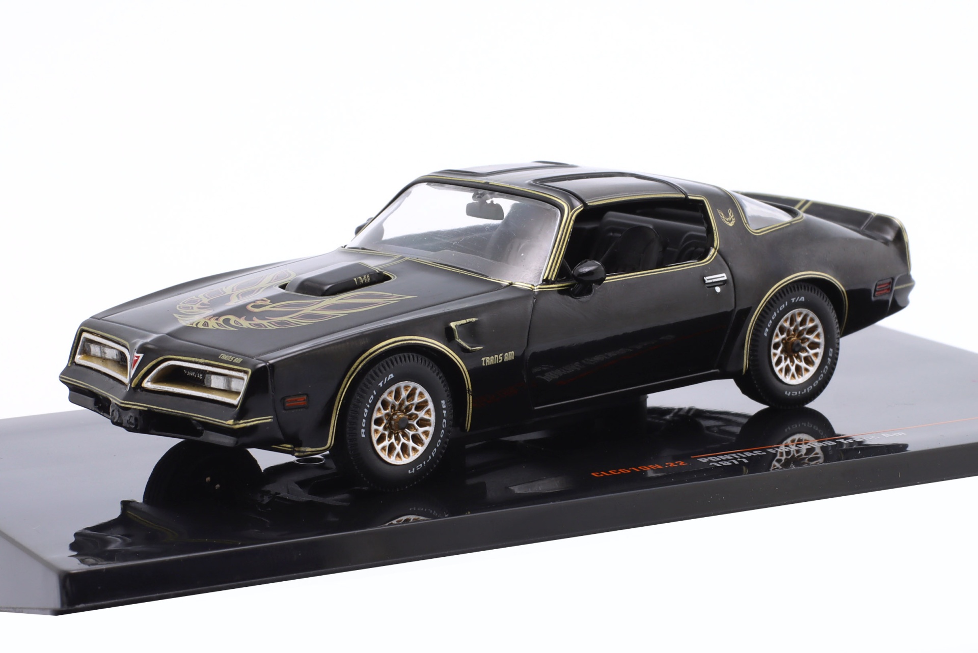 Pontiac Firebird Trans Am Baujahr 1977 schwarz / gold  