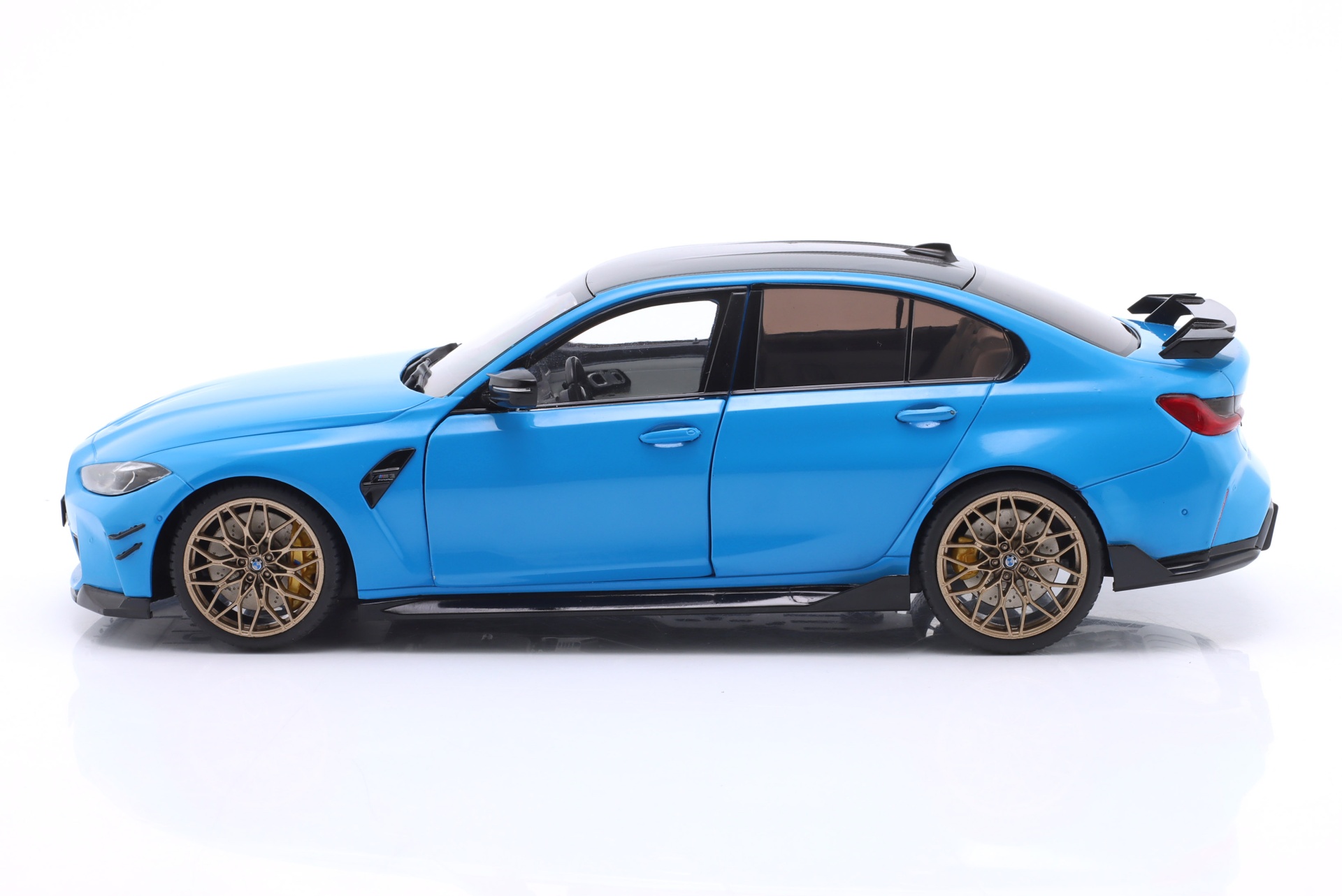 BMW M3 (G80) Performance Parts Baujahr 2024 Daytona Beach blau  