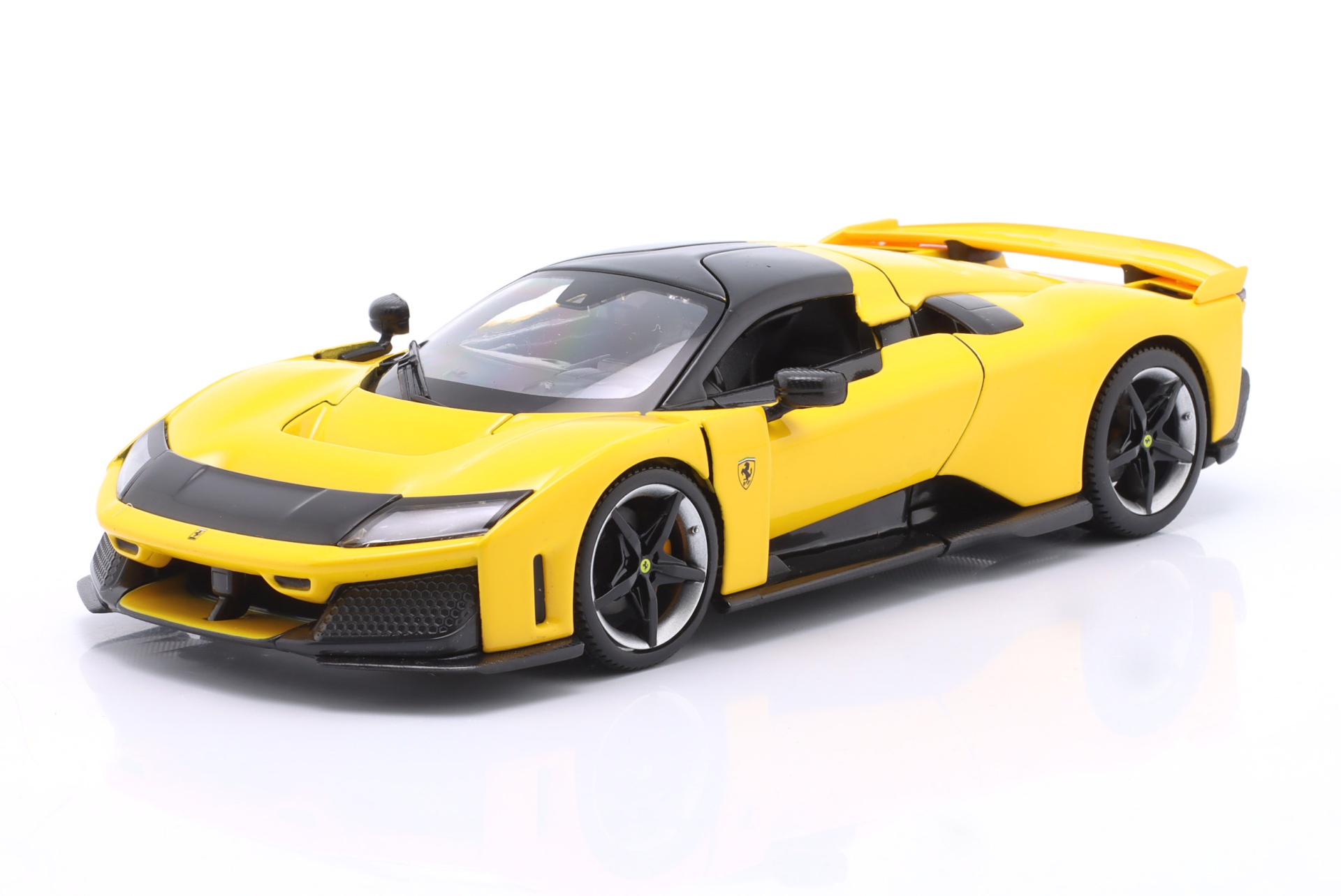 Ferrari F80 Baujahr 2024 gelb  