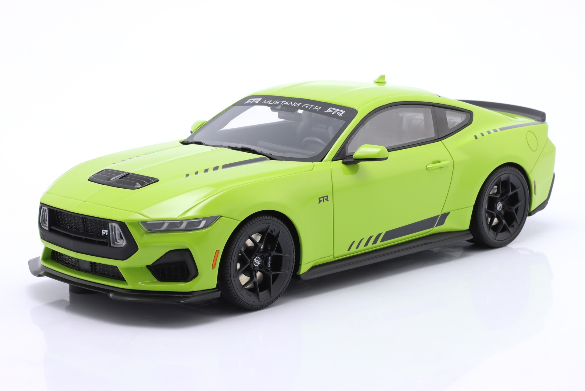 Ford Mustang RTR Spec-3 Coupe Baujahr 2025 gr&uuml;n  GT-Spirit