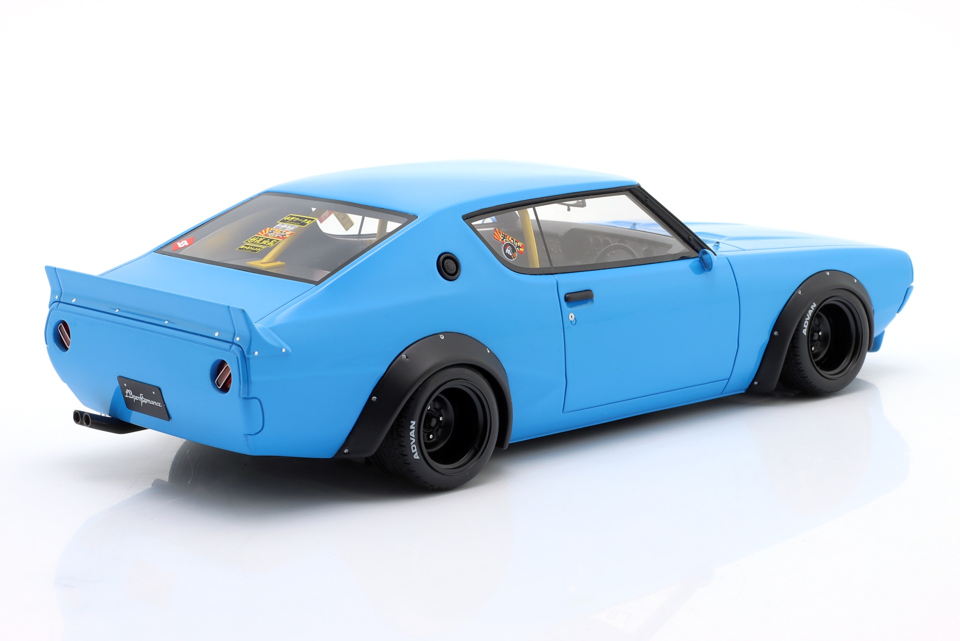 Nissan Skyline 2000 GT-R (KPGC110) LB-Works 2024 hellblau  OttOmobile