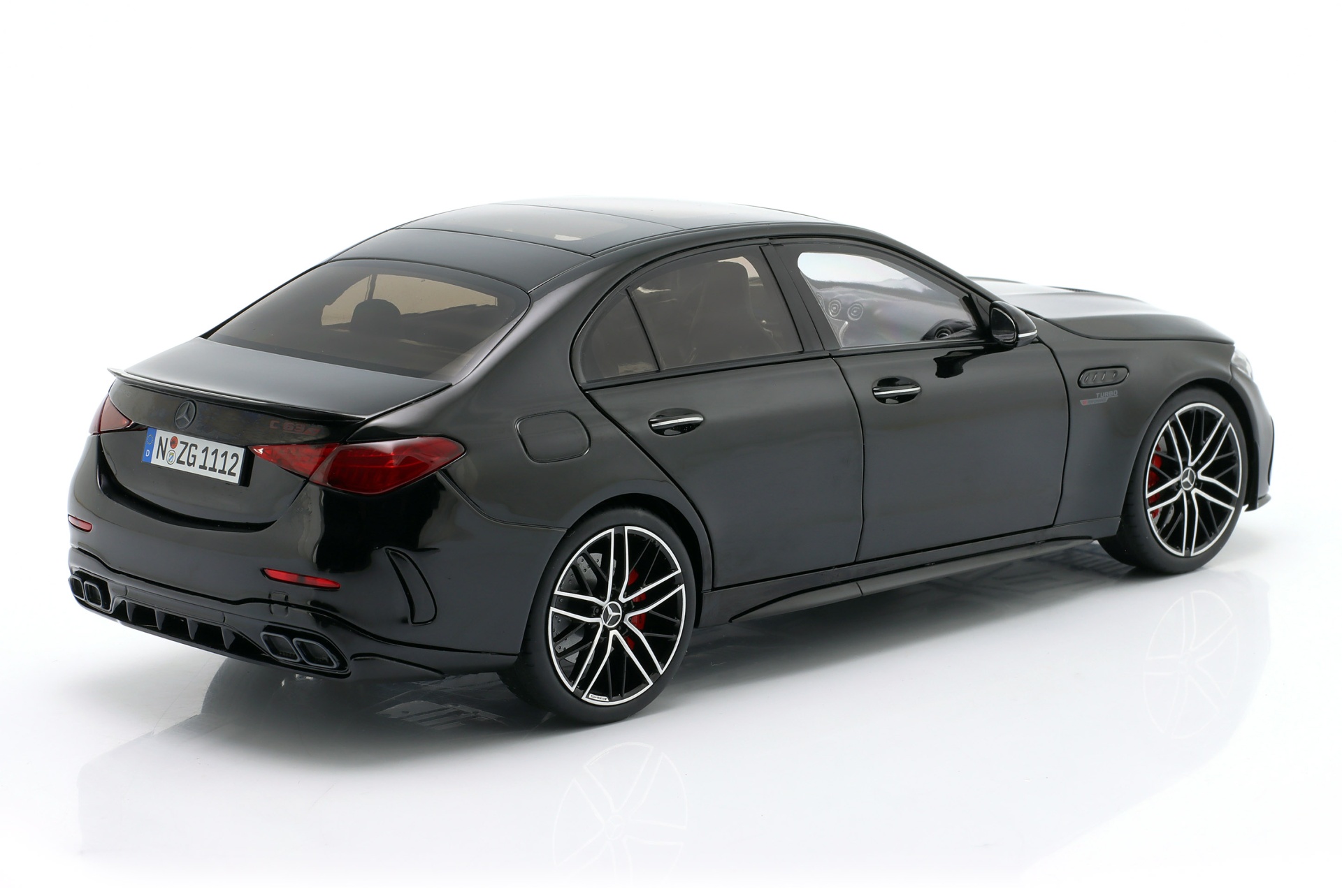 Mercedes-Benz AMG C 63 S E Performance (W206) Baujahr 2024 obsidianschwarz  