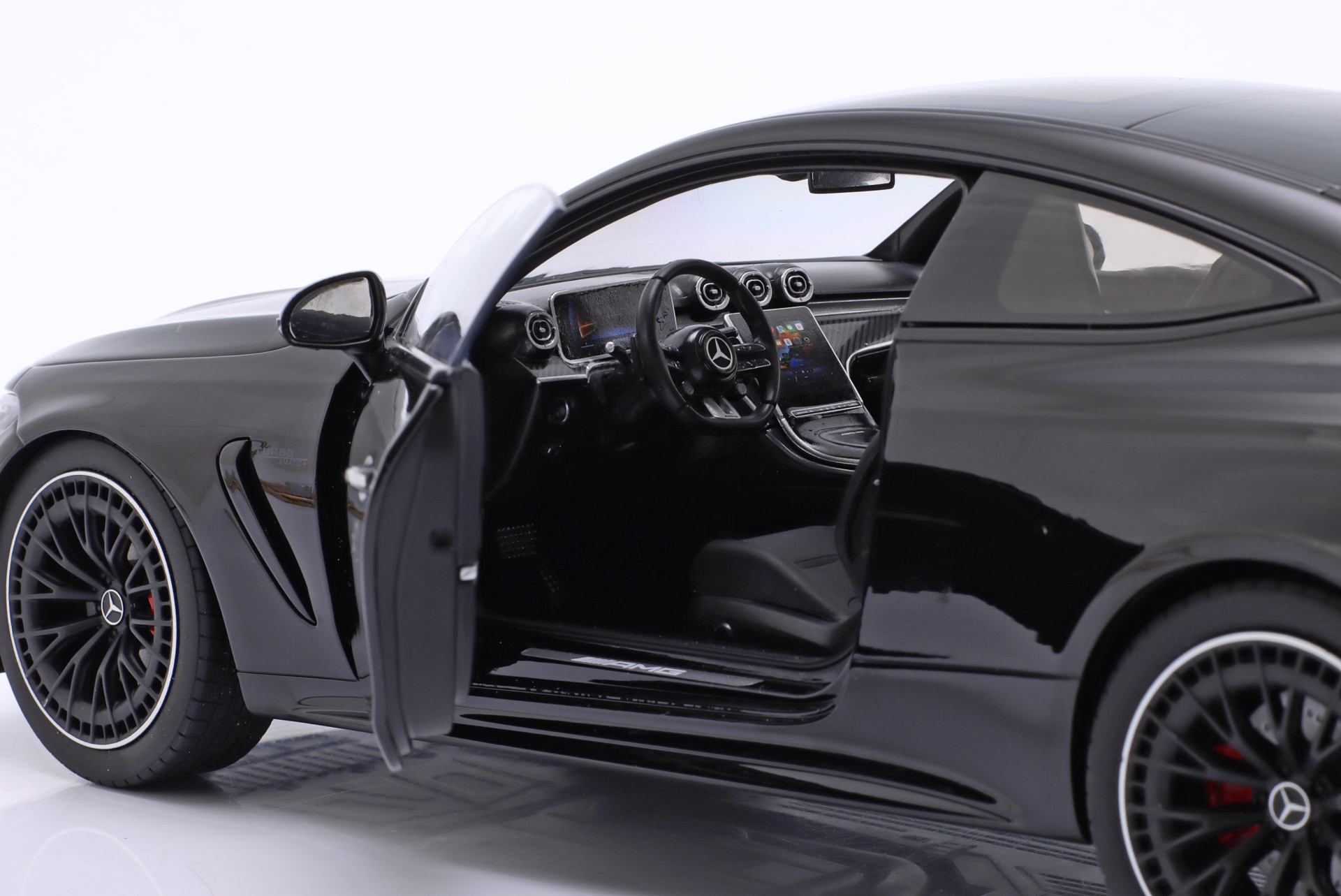 Mercedes-Benz AMG CLE 53 4Matic+ Coupe 2024 obsidianschwarz  