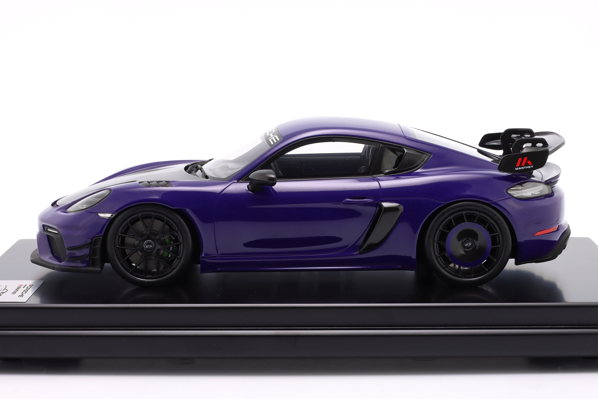 Porsche 718 Cayman GT4 RS (982) Manthey Kit 2024 ultraviolett  