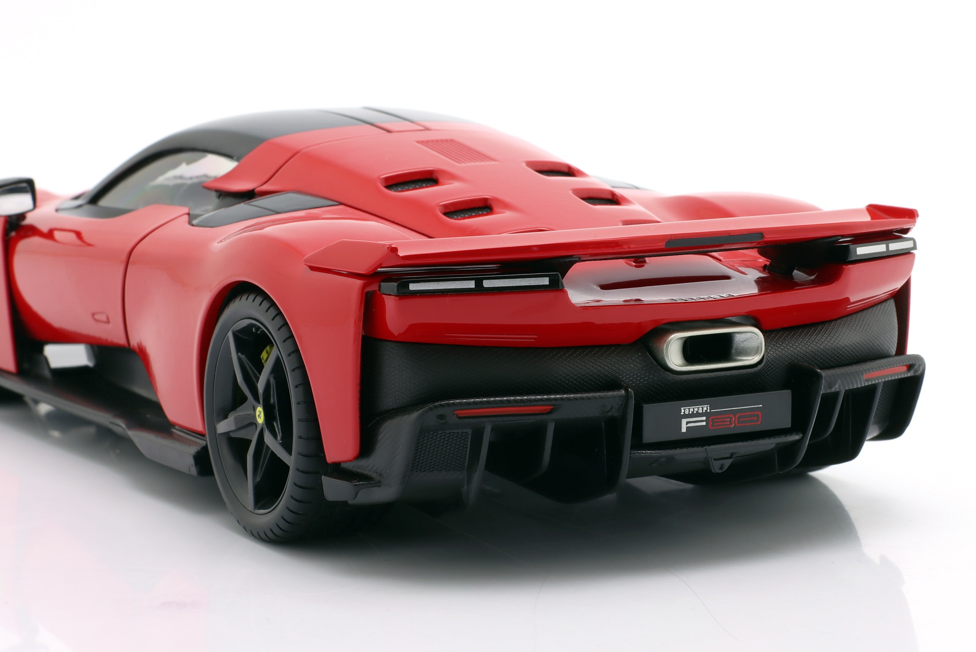 Ferrari F80 Baujahr 2025 rot   Signature