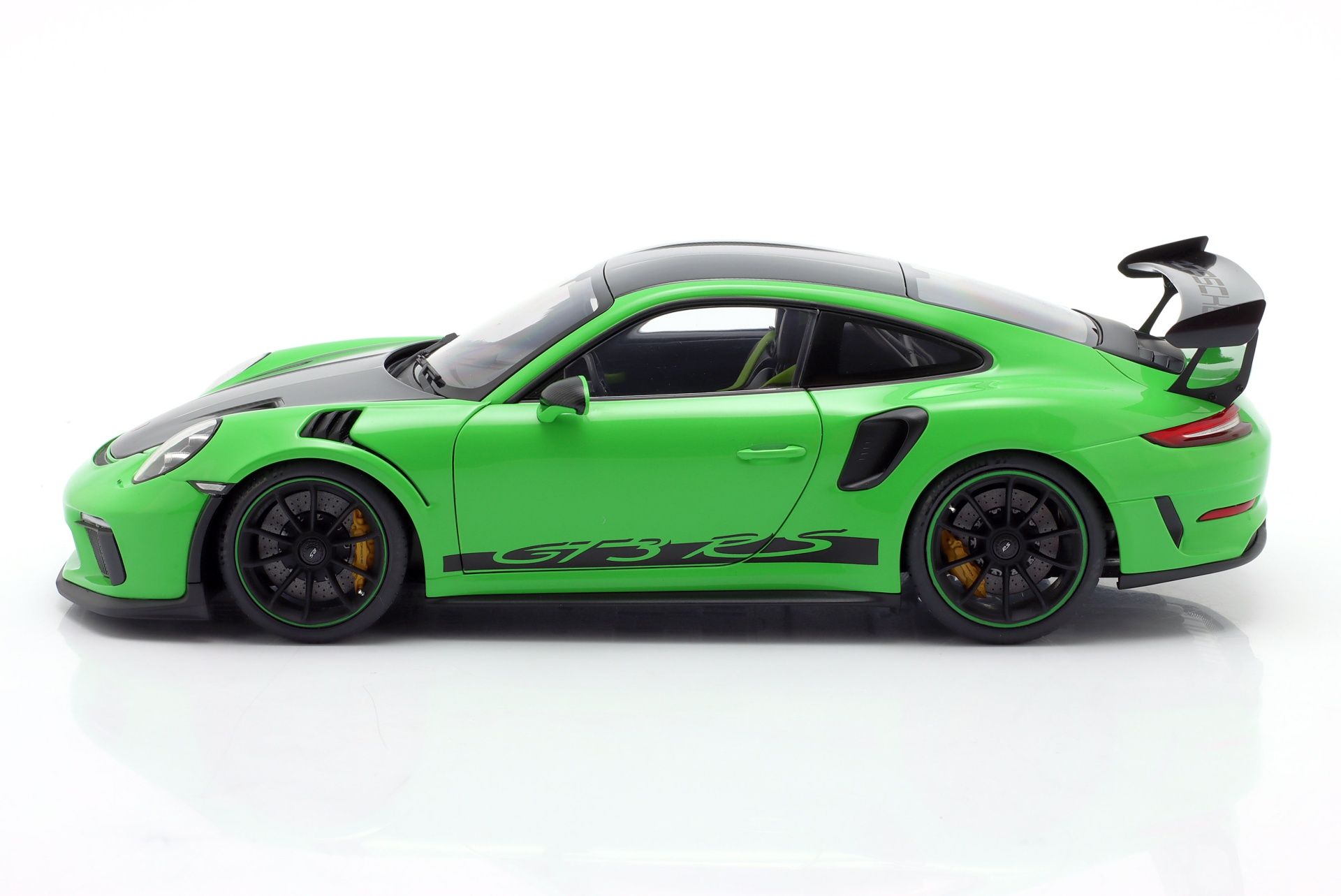 Porsche 911 (991 II) GT3 RS Weissach-Paket 2017 lizardgr&uuml;n  