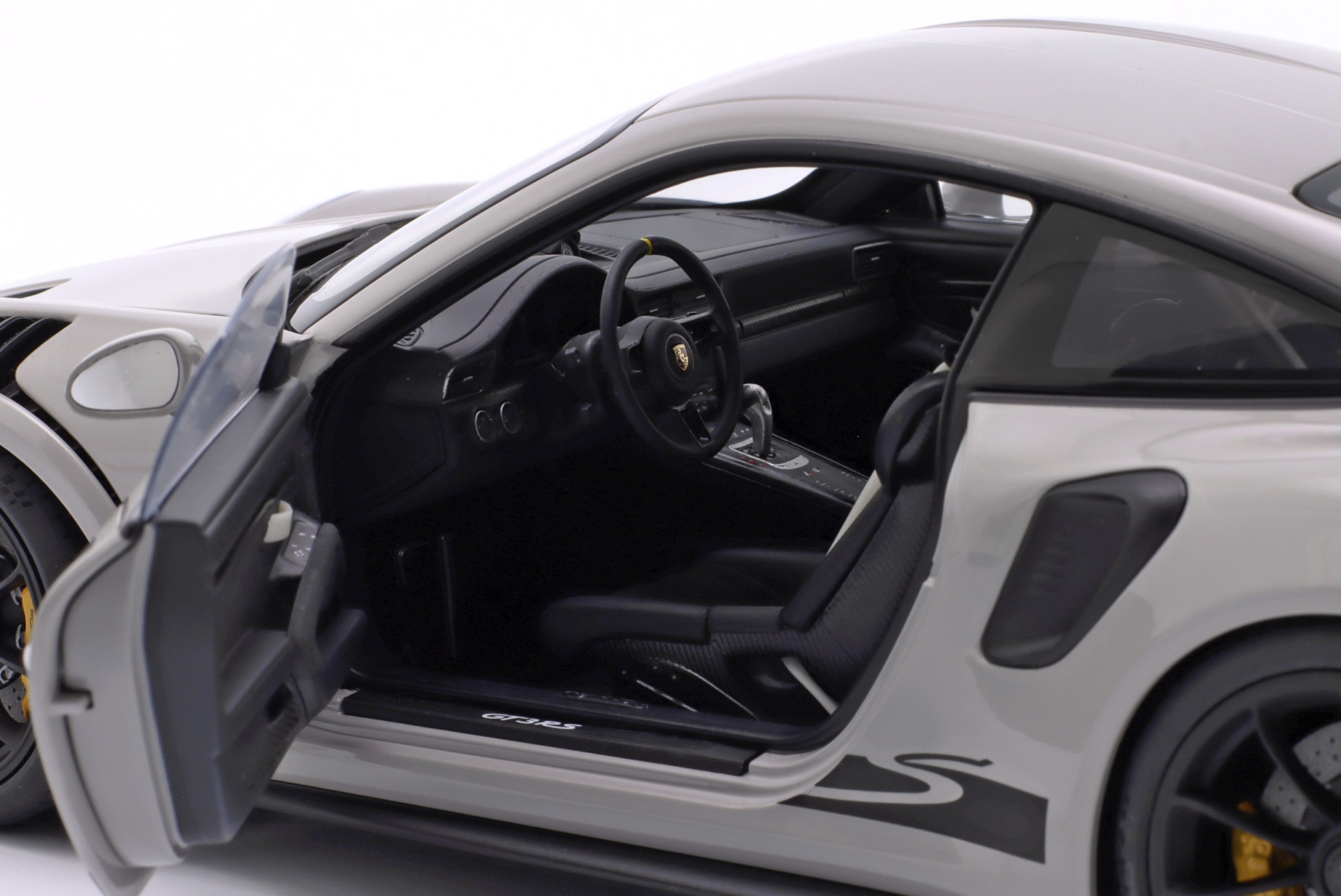 Porsche 911 (991 II) GT3 RS Baujahr 2017 kreide  